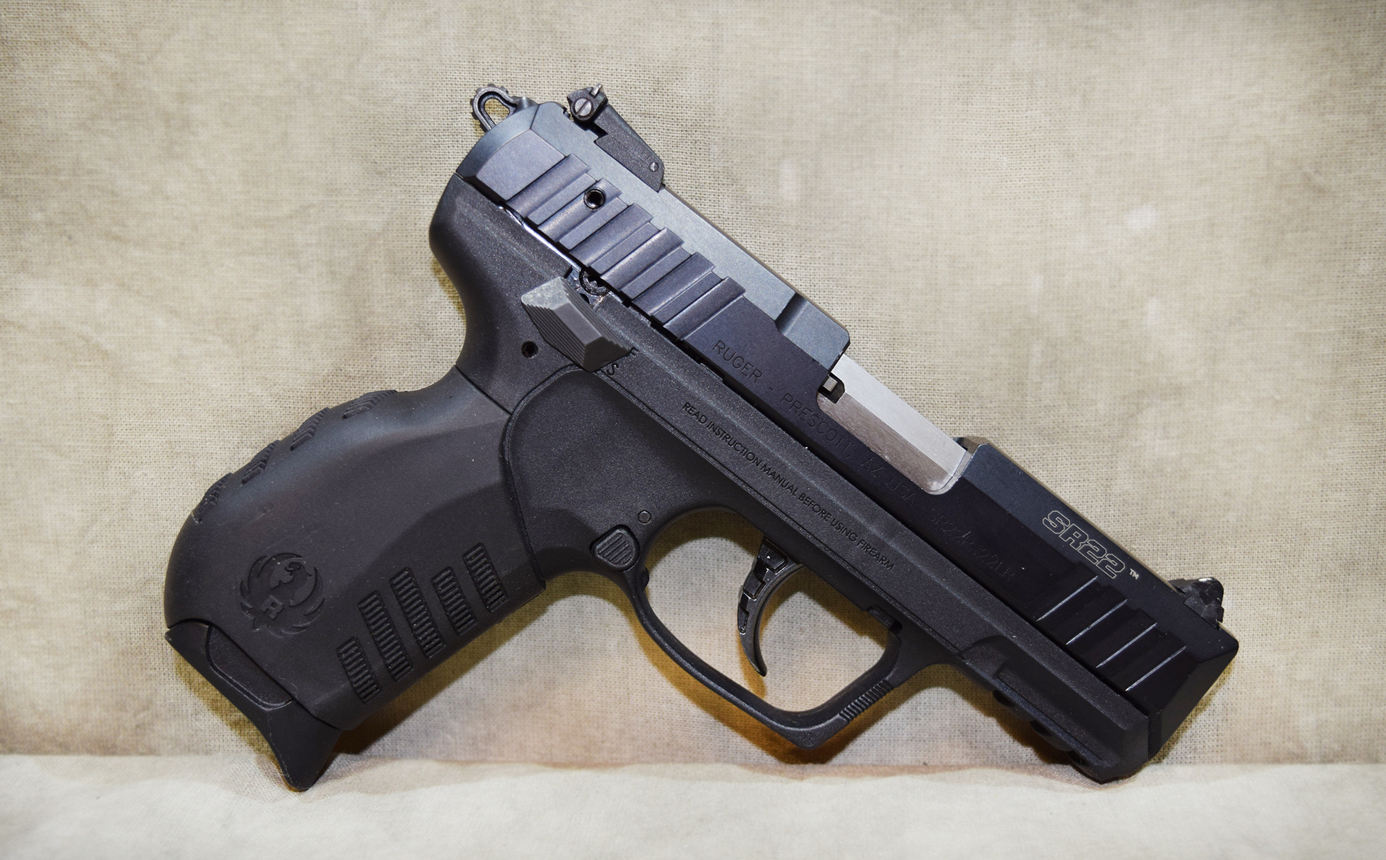 ++RUGER SR22 .22 LONG RIFLE - Ruger
