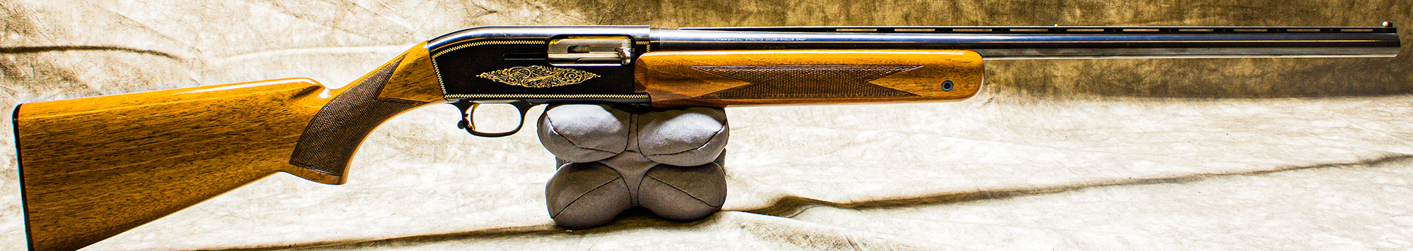 ++BROWNING TWELVETTE 12 GAUGE - Browning