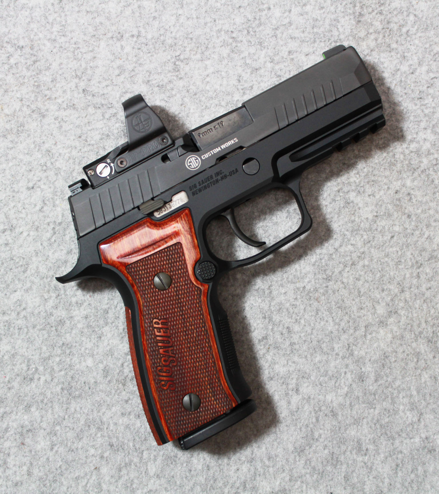 Sig Sauer ~ Custom Works P320 AXG Classic ~ 9mm Luger - Bass Pro Shops