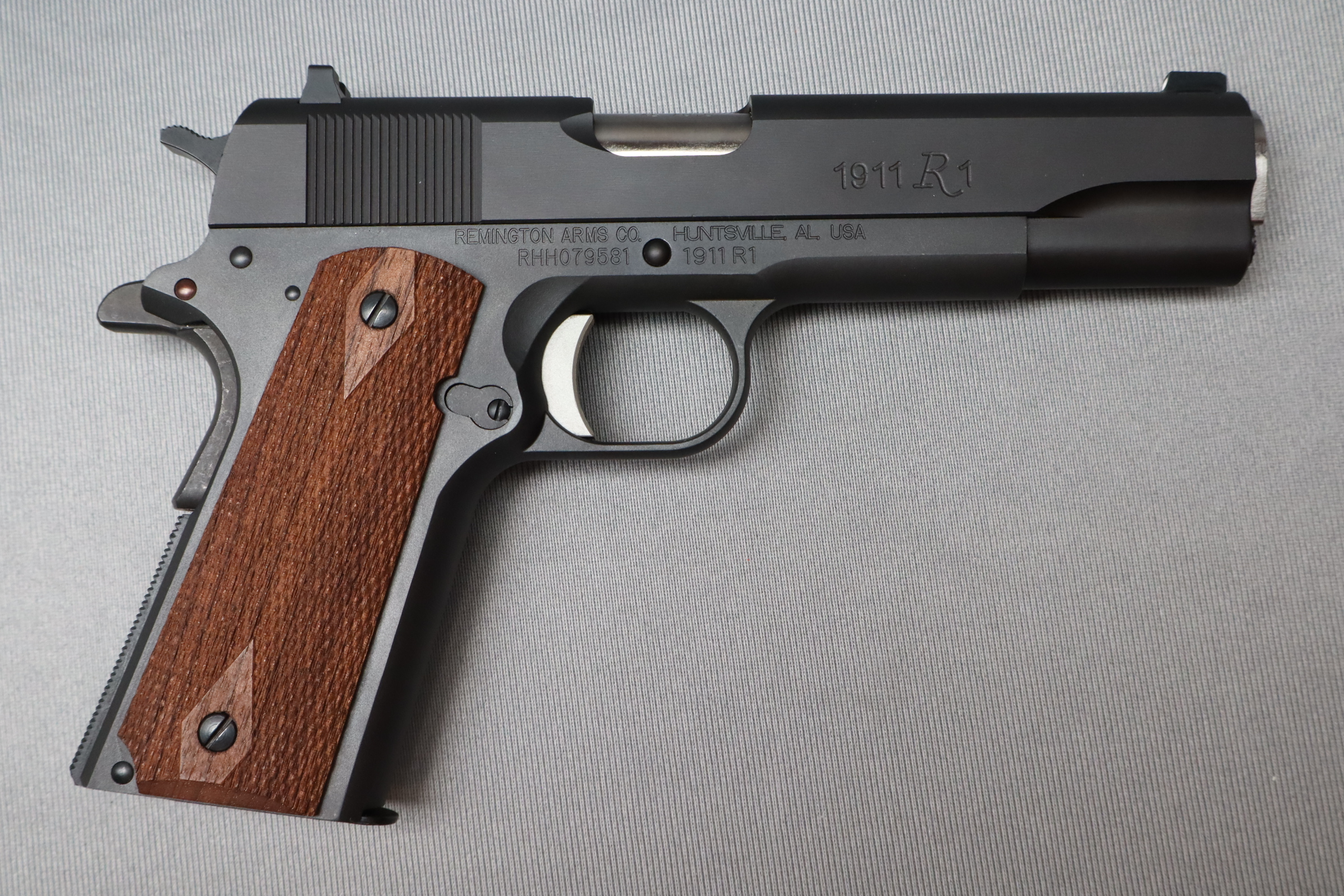 ++REMINGTON R1 .45 AUTO - Remington