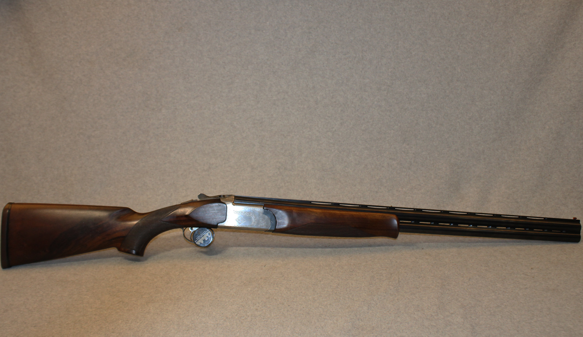 Image of White Diamond ~ NONE ~ NONE