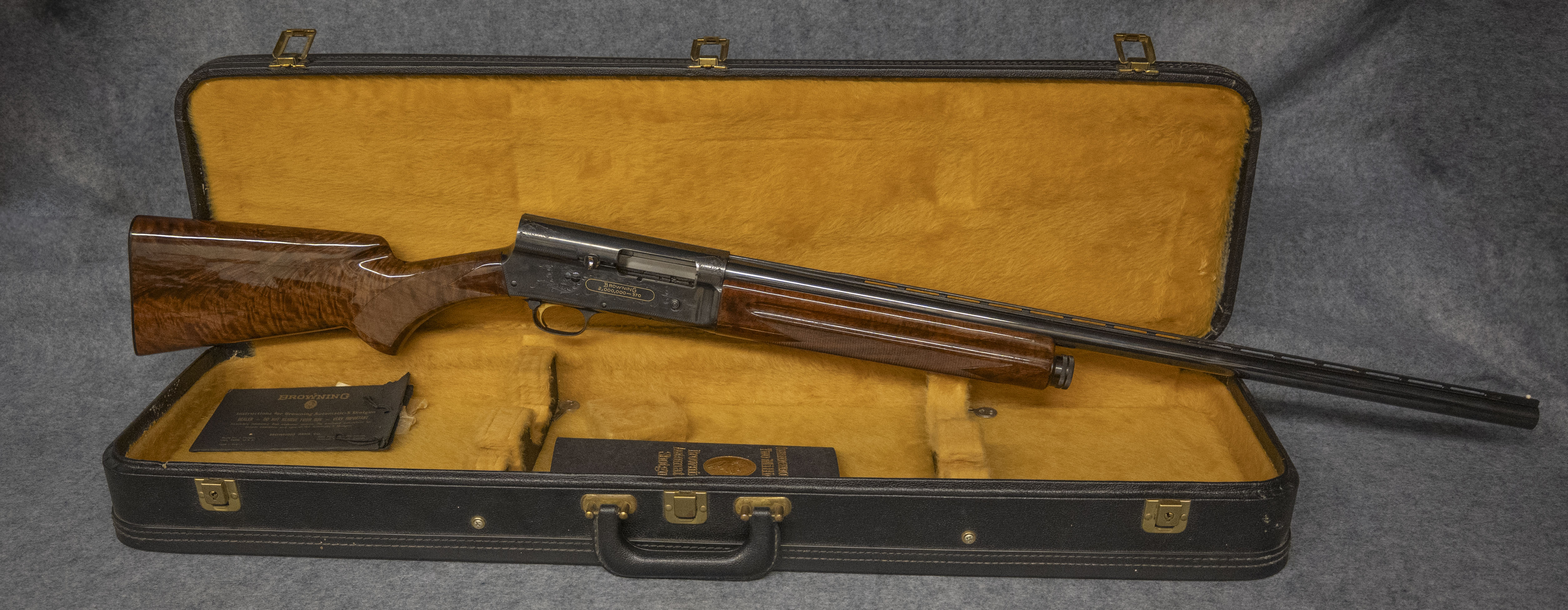 Image of Browning Light Twelve 12 GA