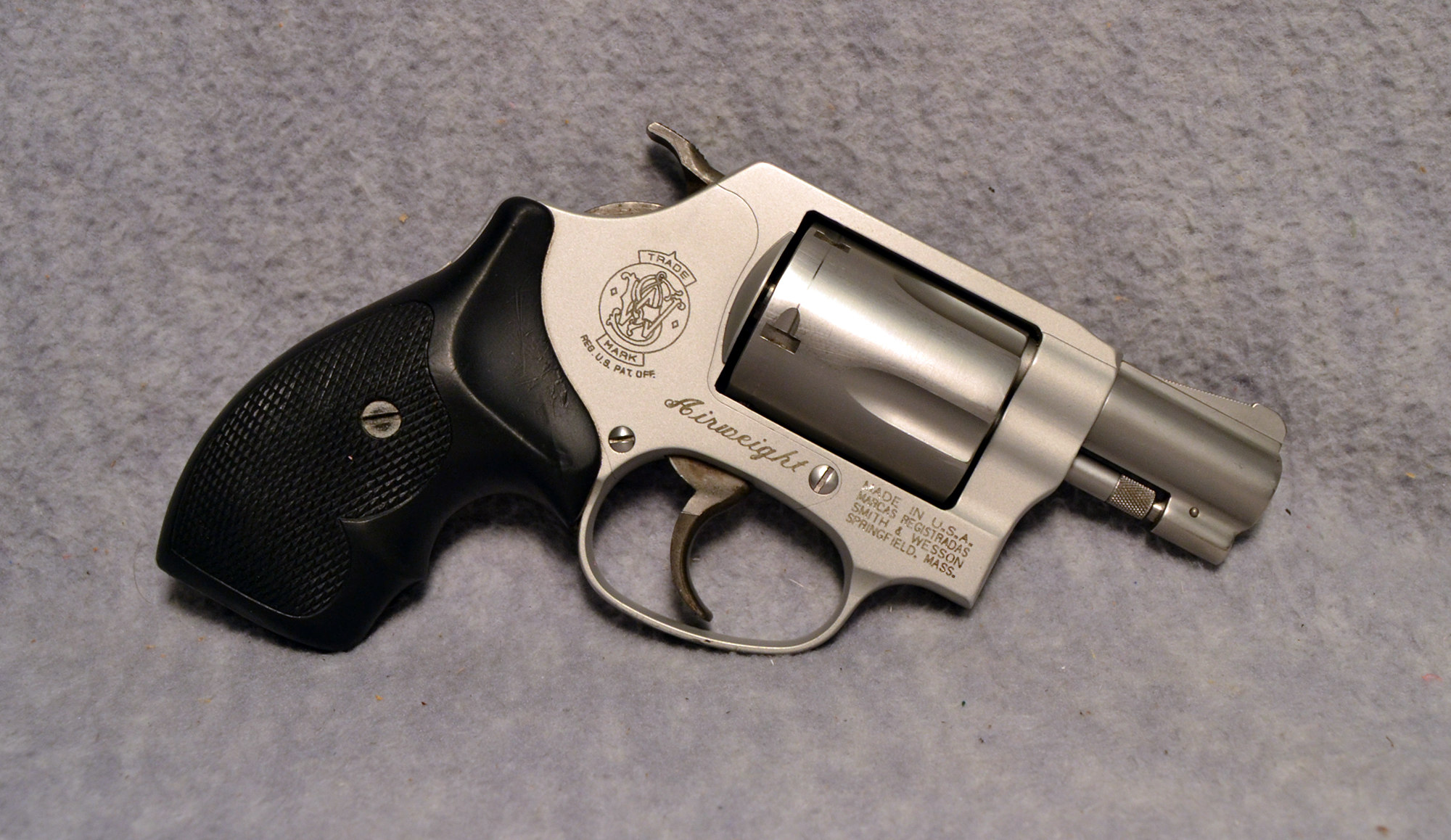 Smith & Wesson ~ 637-1 ~ .38 S&W Special - Bass Pro Shops