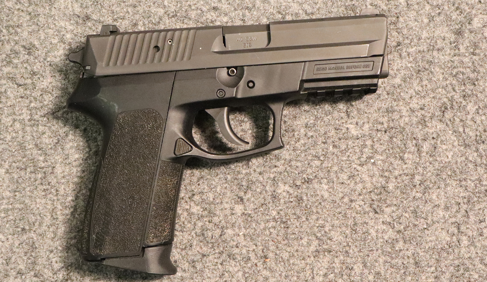 Sig Sauer ~ SP2022 ~ .40 S&W - Bass Pro Shops