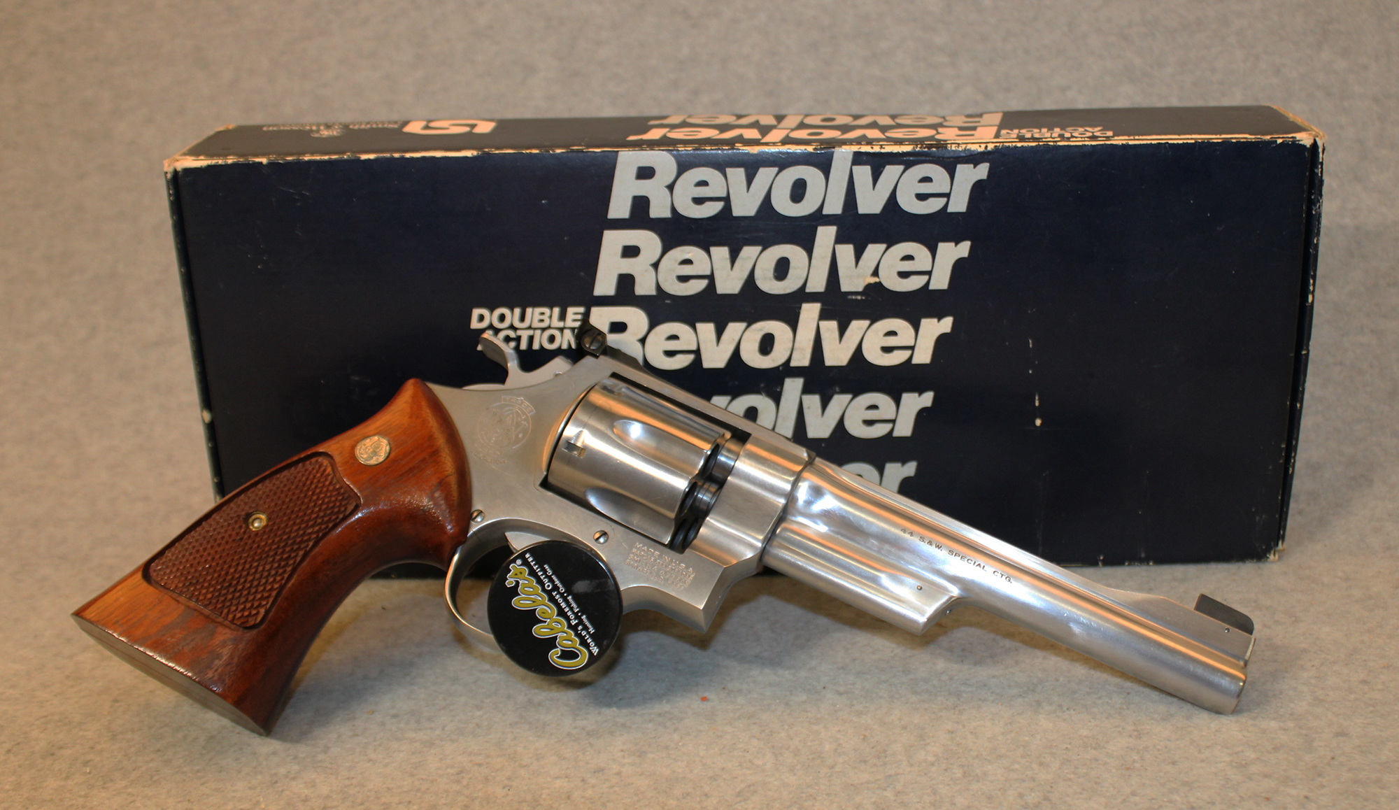 Image of Smith & Wesson ~ 624 ~ .44 S&W Special