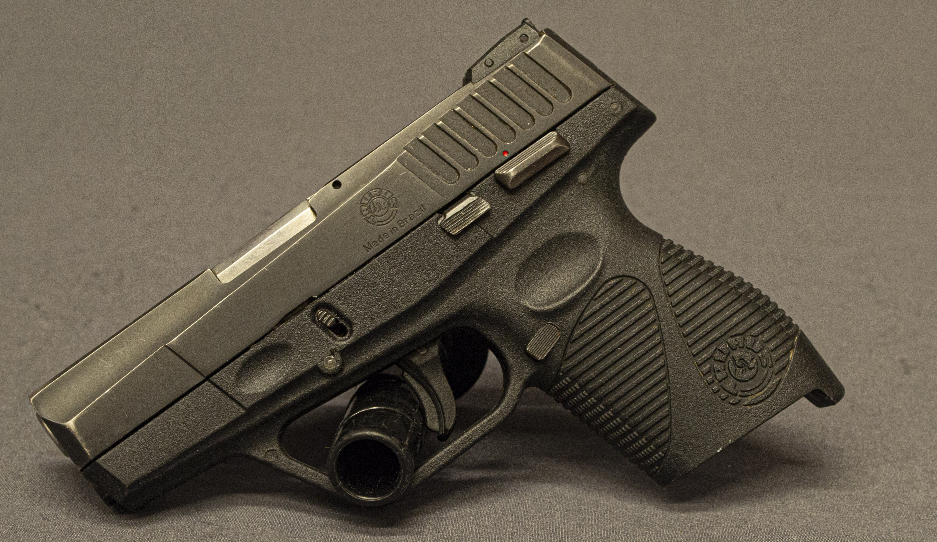 Taurus~709 Slim~9 mm - Bass Pro Shops