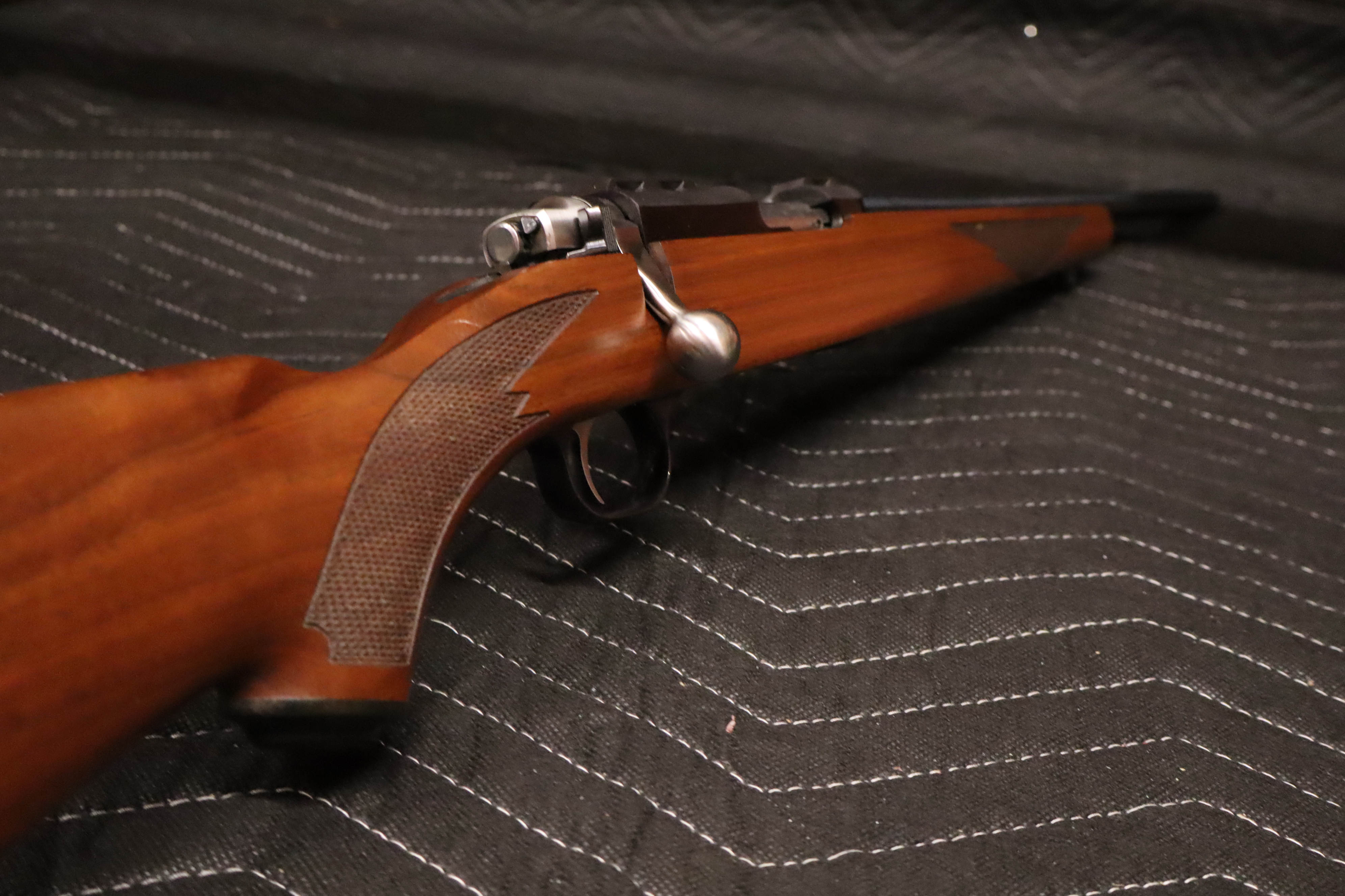 ++RUGER 77/22 .22 LONG RIFLE - Ruger