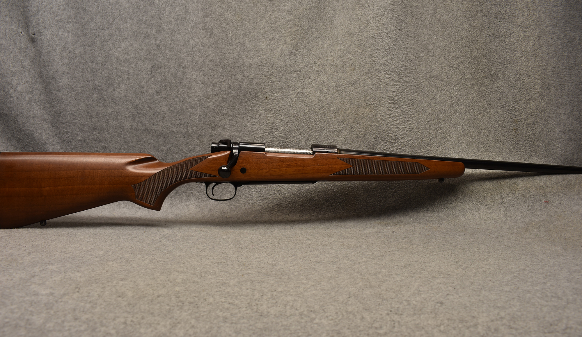 Winchester ~ Model 70 ~ .30-06 Springfield - Bass Pro Shops