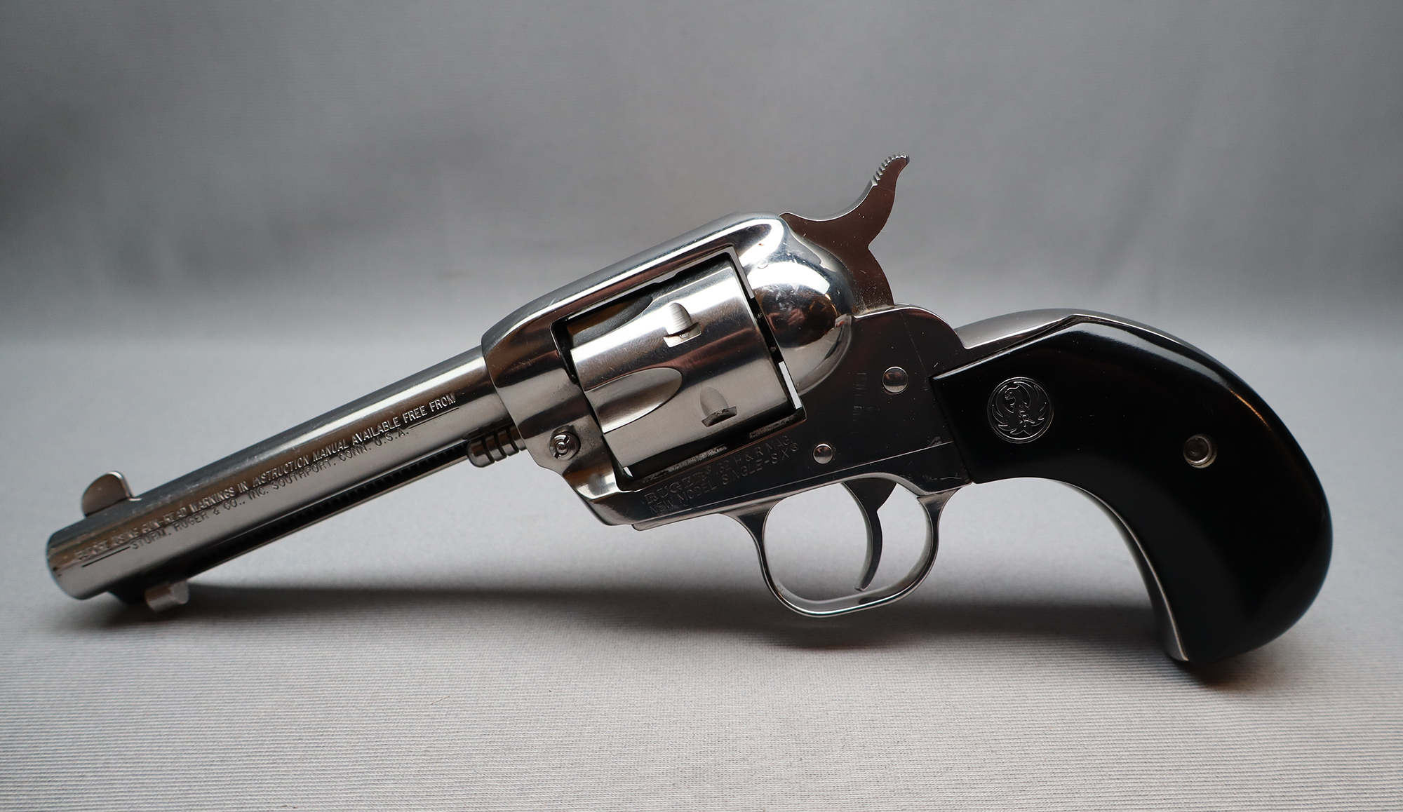 ++RUGER NEW MODEL SINGLE-SIX .32 - Ruger