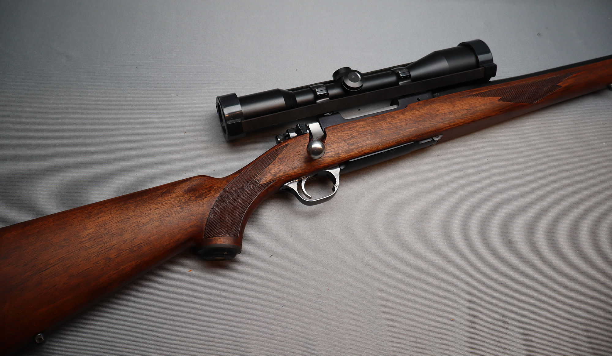 ++RUGER M77 .243 WINCHESTER - Ruger