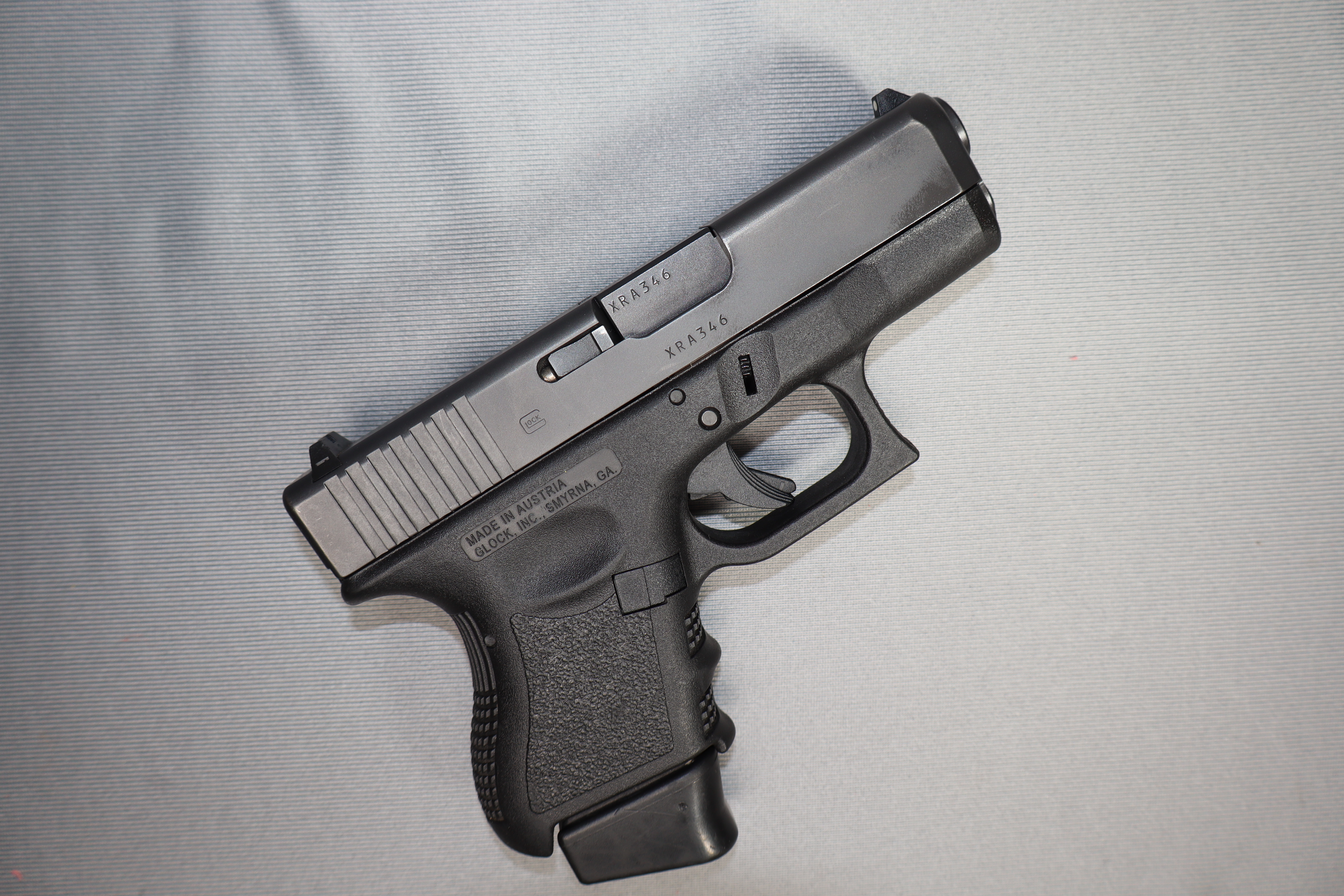 Glock ~ 27 ~ .40 Cal - Bass Pro Shops