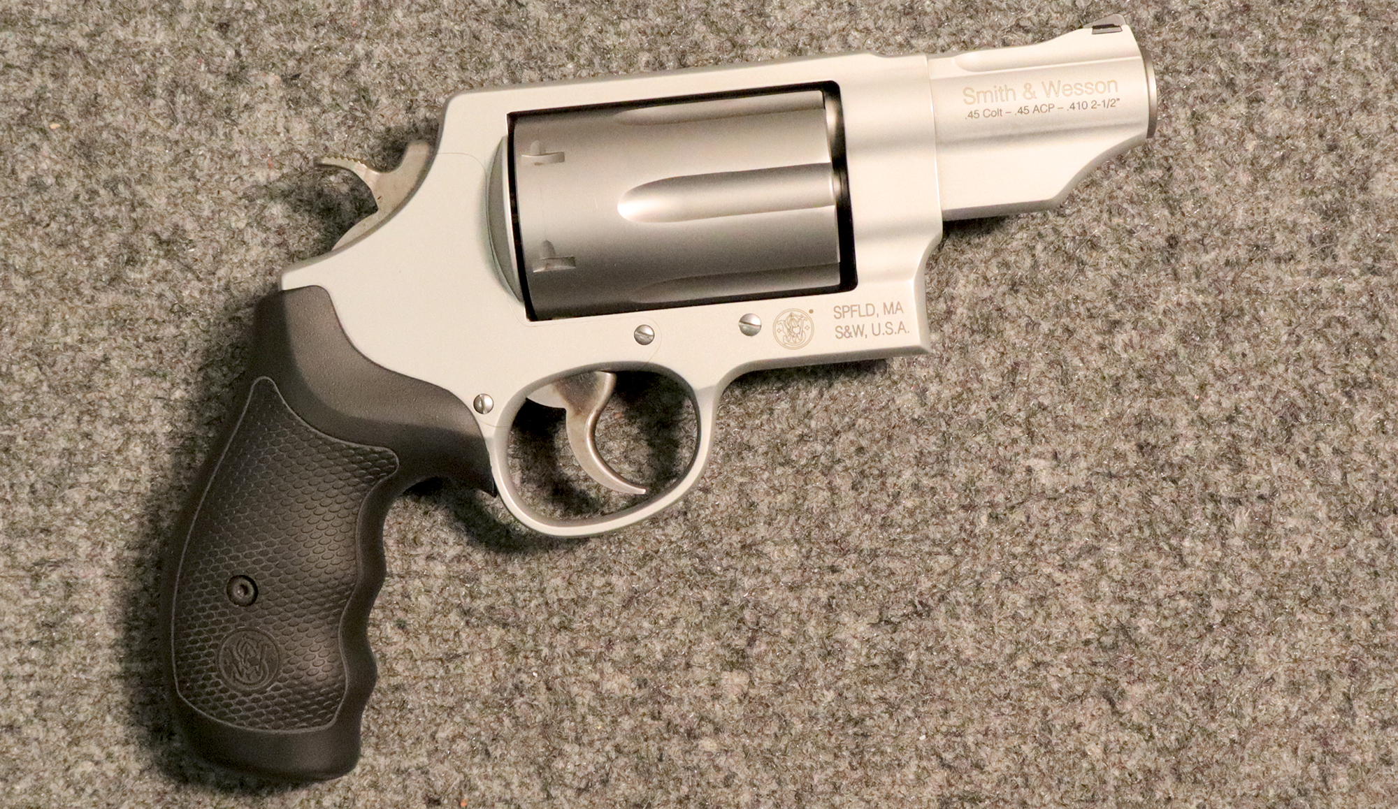 Image of Smith & Wesson ~ Governor ~ .45 Colt/.45 ACP/.410 Gauge