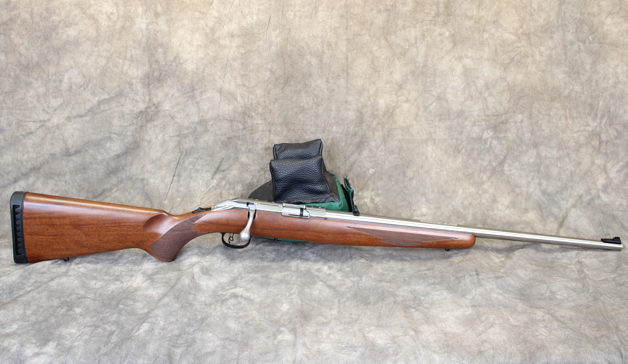 ++RUGER AMERICAN .22 LONG RIFLE - Ruger