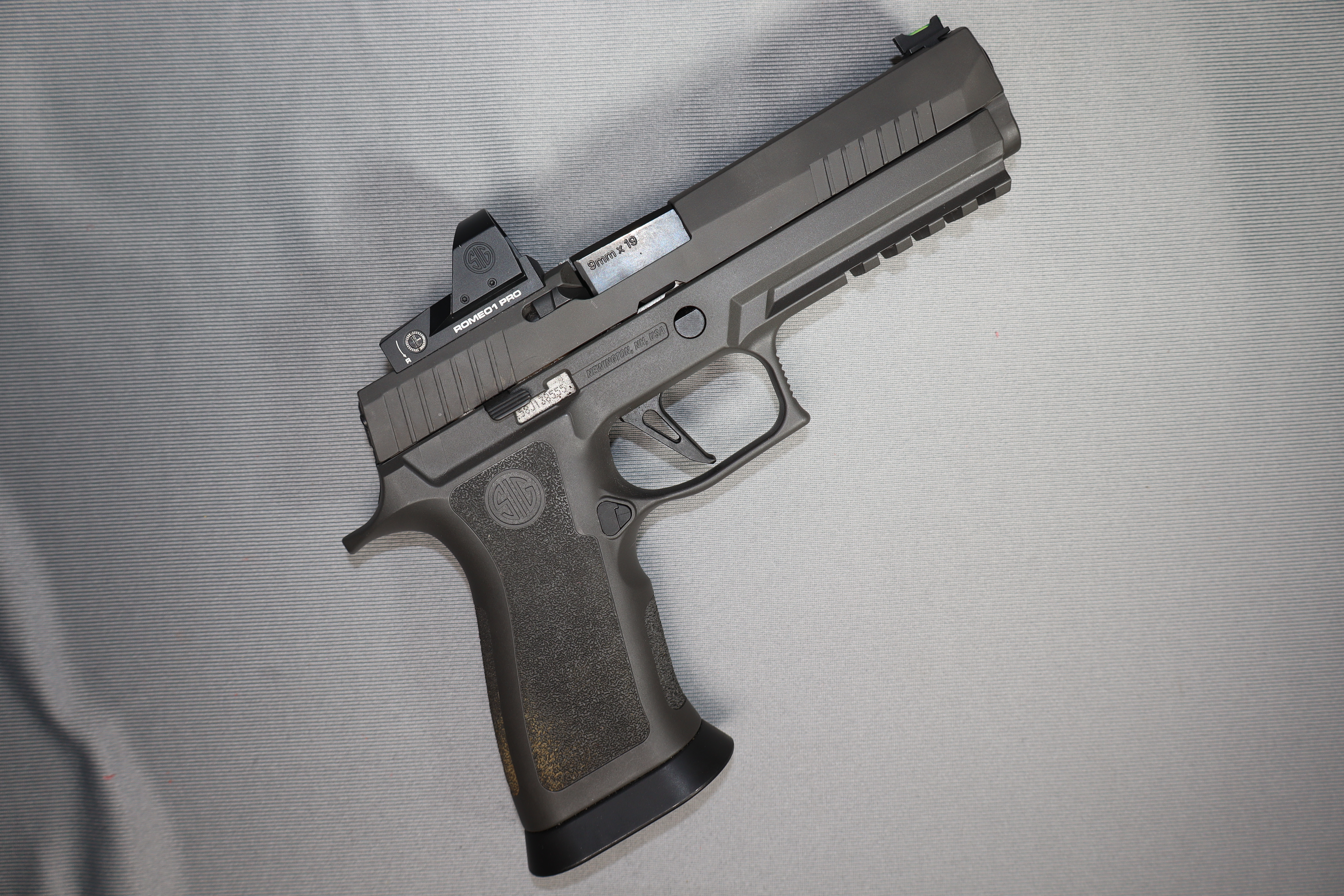 SIG Sauer ~ P320 ~ 9mm Luger - Bass Pro Shops