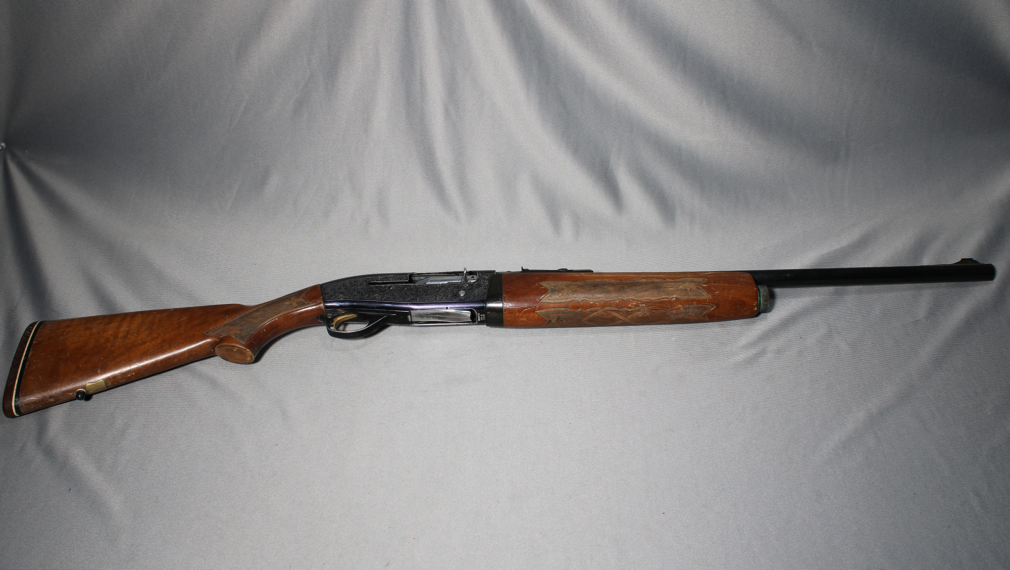 ++ITHACA GUN COMPANY XL900 12 GA - Ithaca