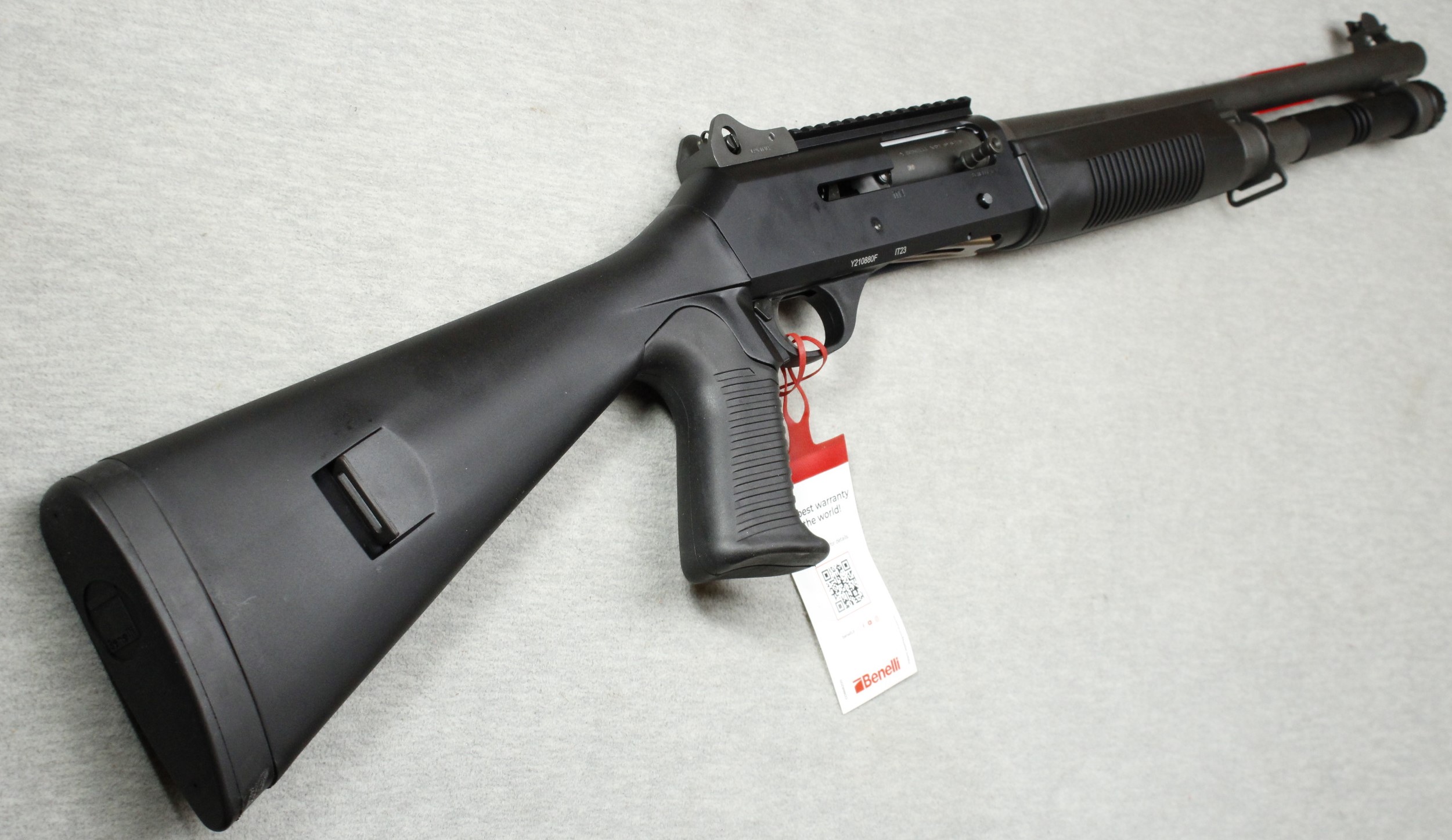 Benelli ~ Model M4 ~ 12 Gauge - Bass Pro Shops