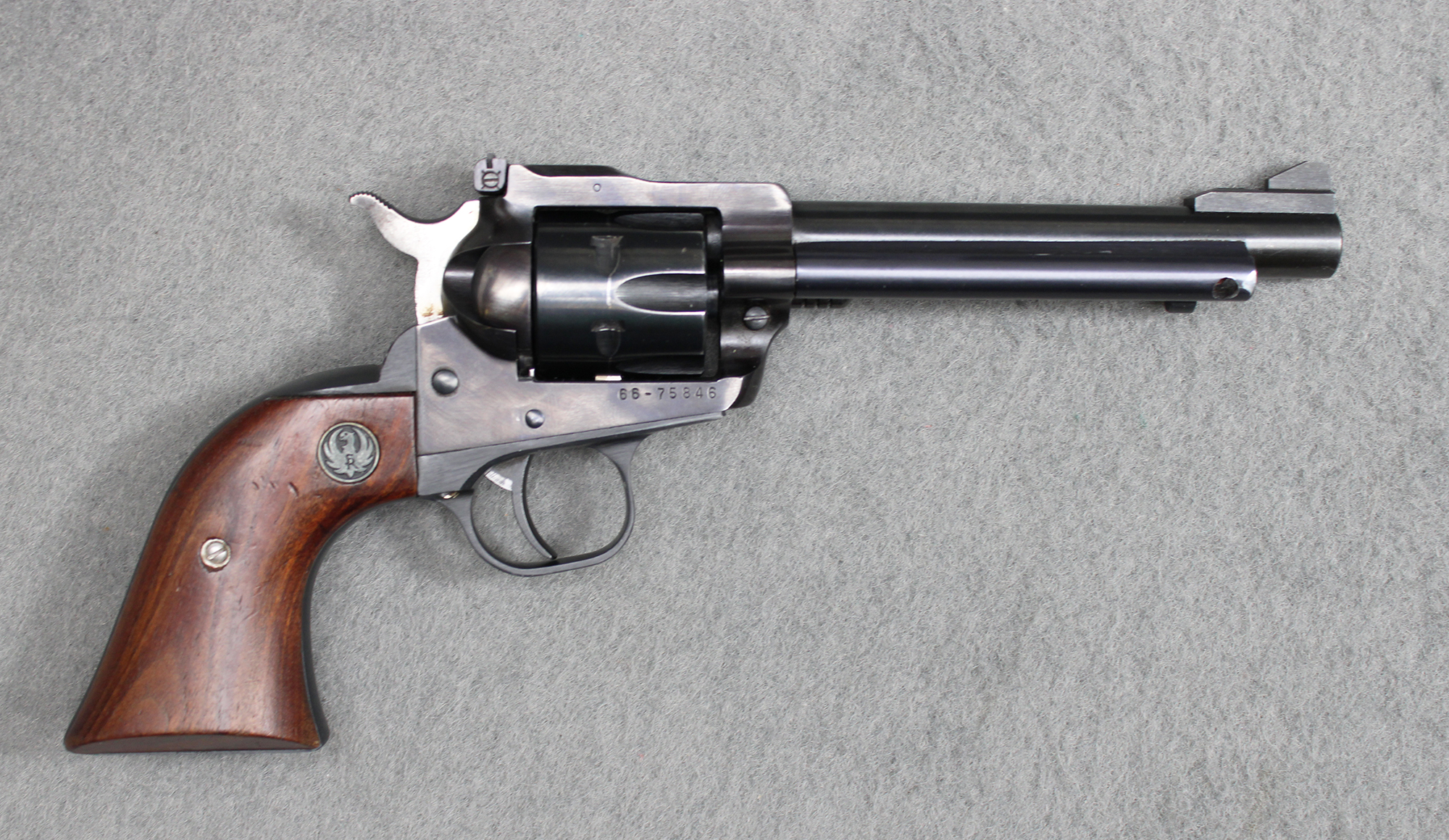 ++RUGER NEW MODEL SINGLE-SIX .22 - Ruger