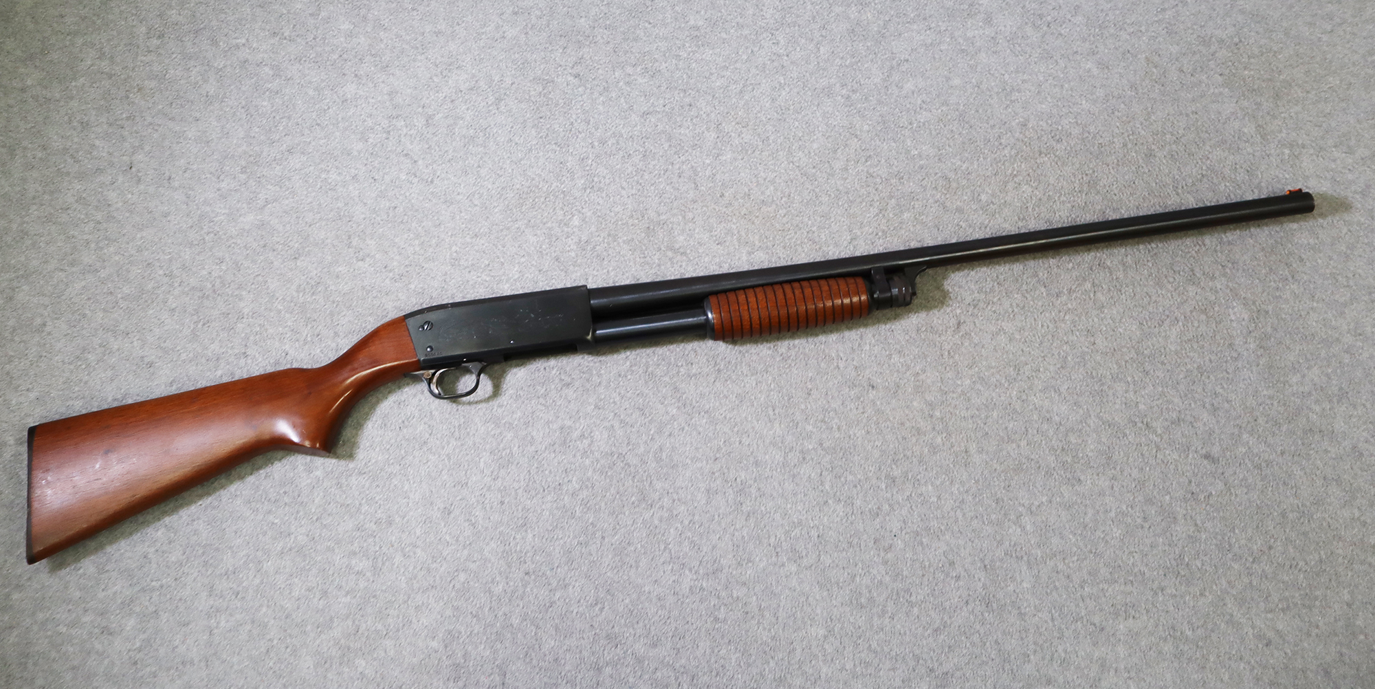 Ithaca ~ Model 37 Featherlight ~ 12 Gauge