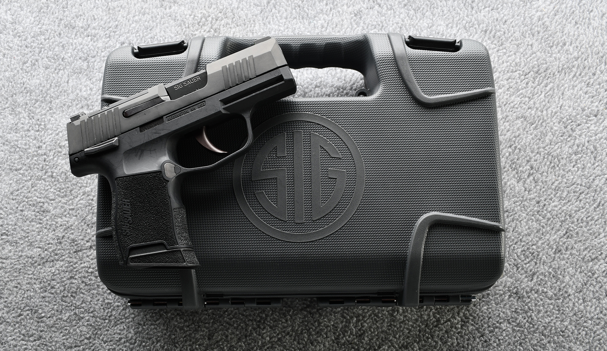 SIG Sauer ~ P365 ~ 9mm