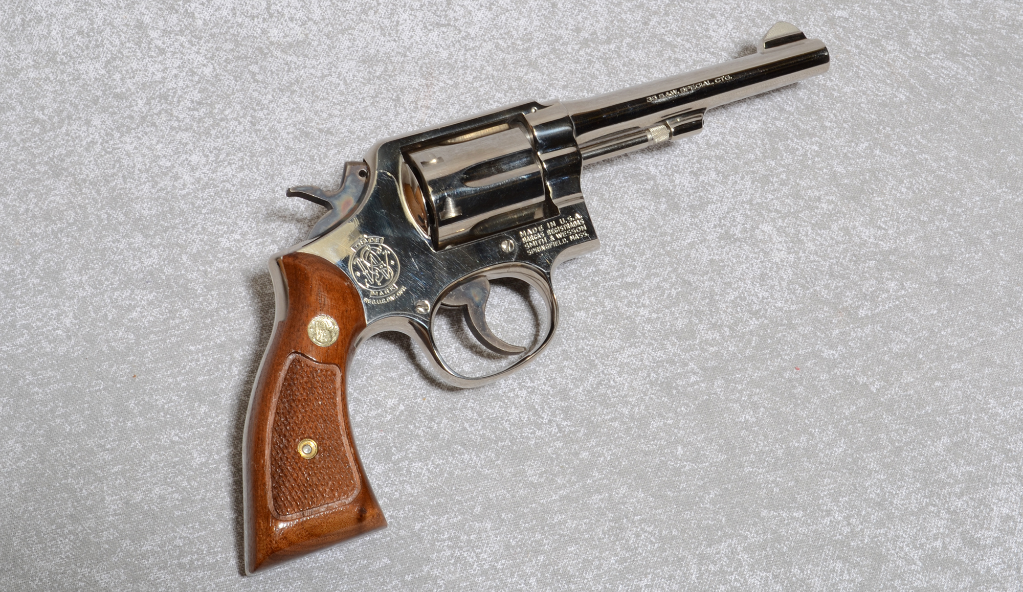 Image of "Smith & Wesson Model 10-7, .38 S&W Special, 5"" Barrel Pistol"