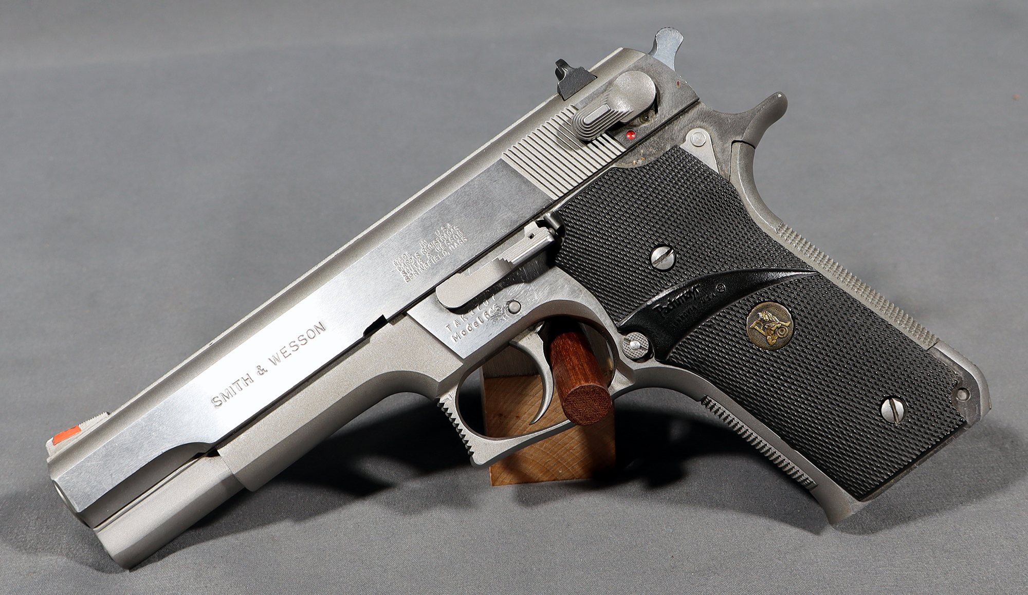 Image of Smith & Wesson ~ 645 ~ .45 Auto