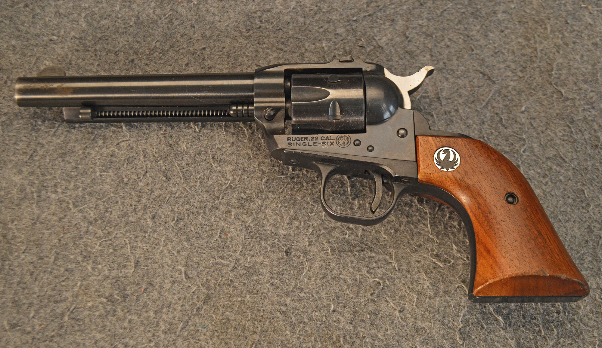 ++RUGER SINGLE-SIX .22 CAL - Ruger