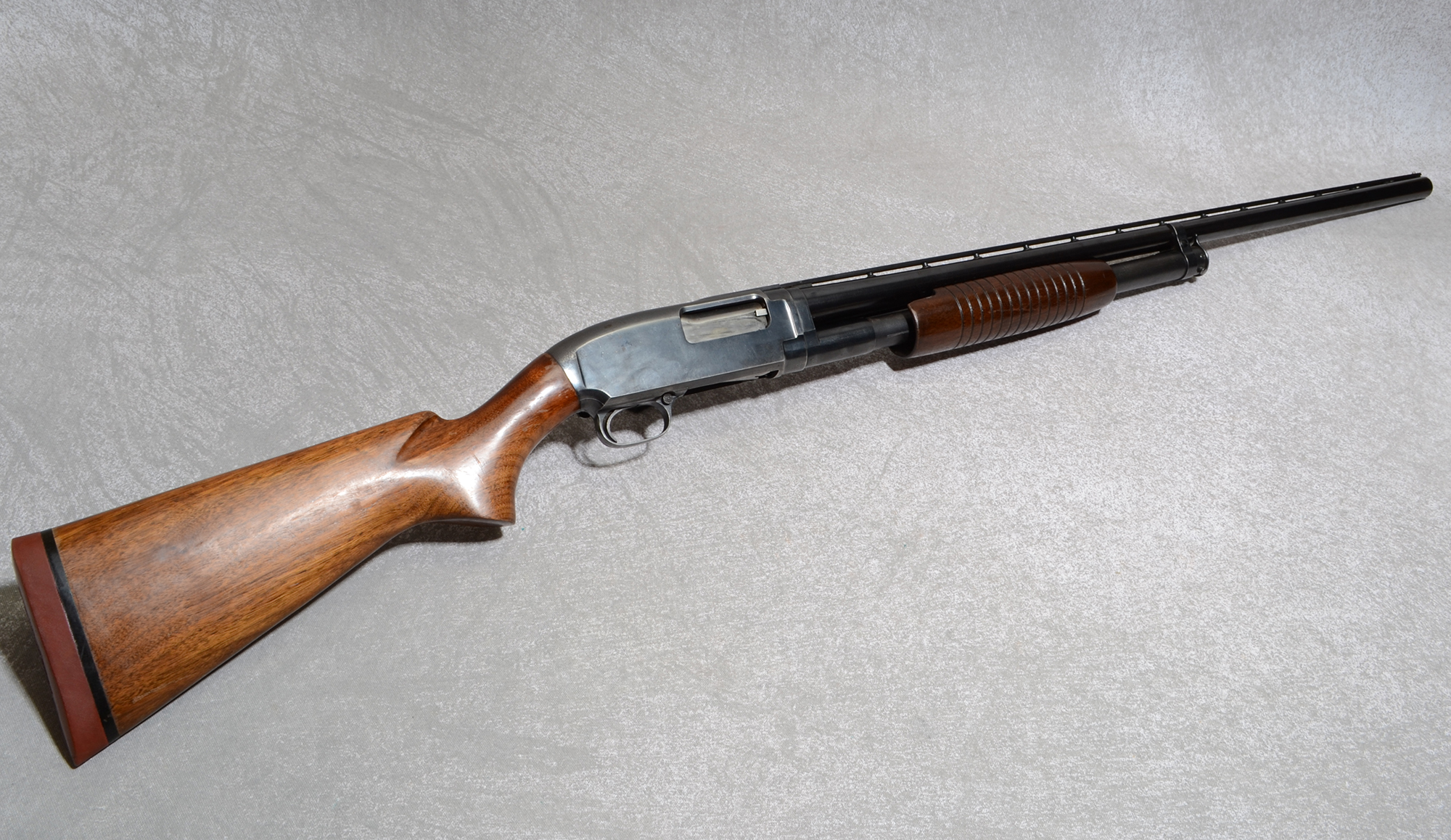 Image of Winchester 12 Shotgun, 12 Gauge, 30 Inch Barrel, 9 lbs