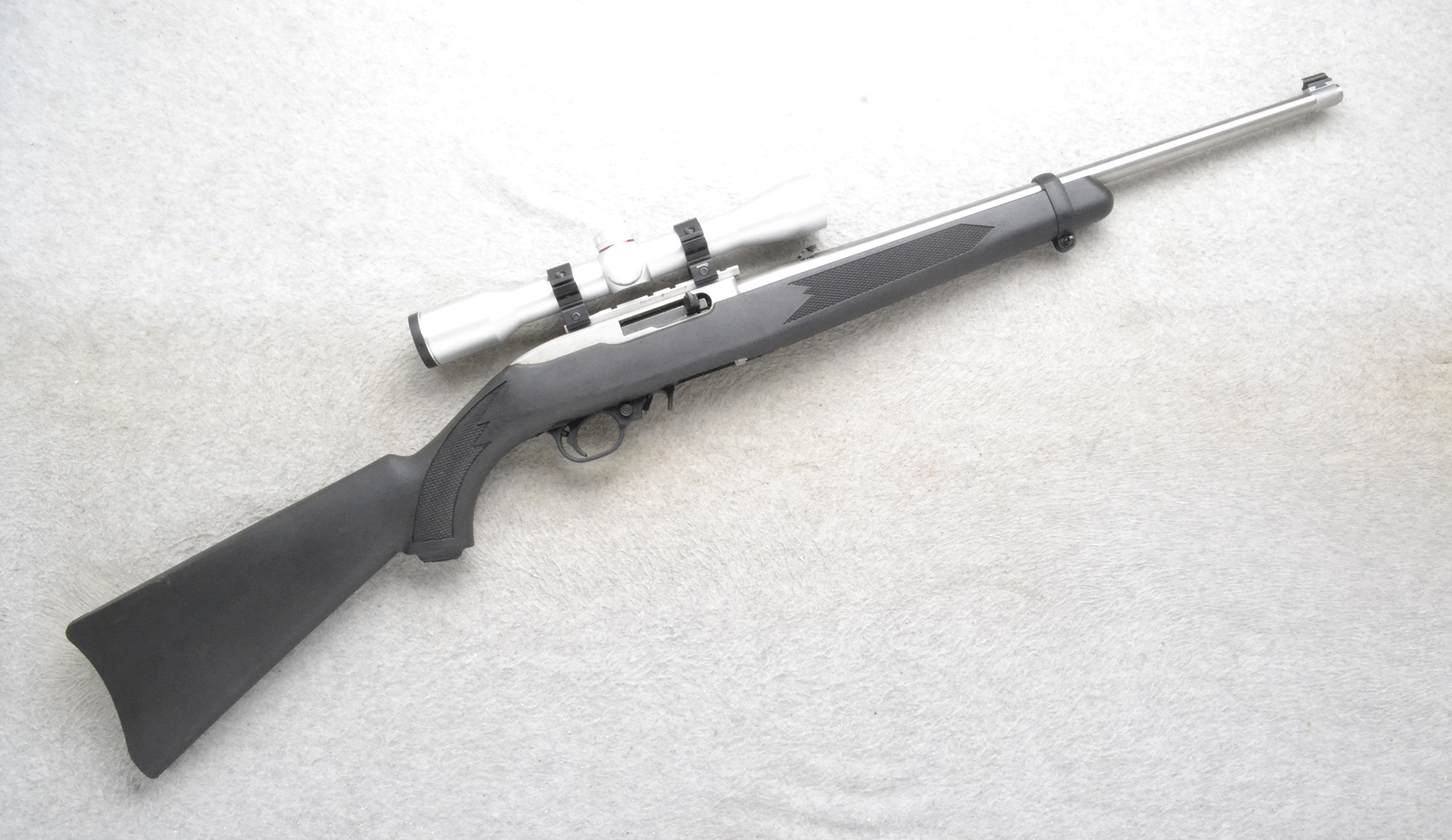 ++RUGER 10/22 .22 LONG RIFLE - Ruger