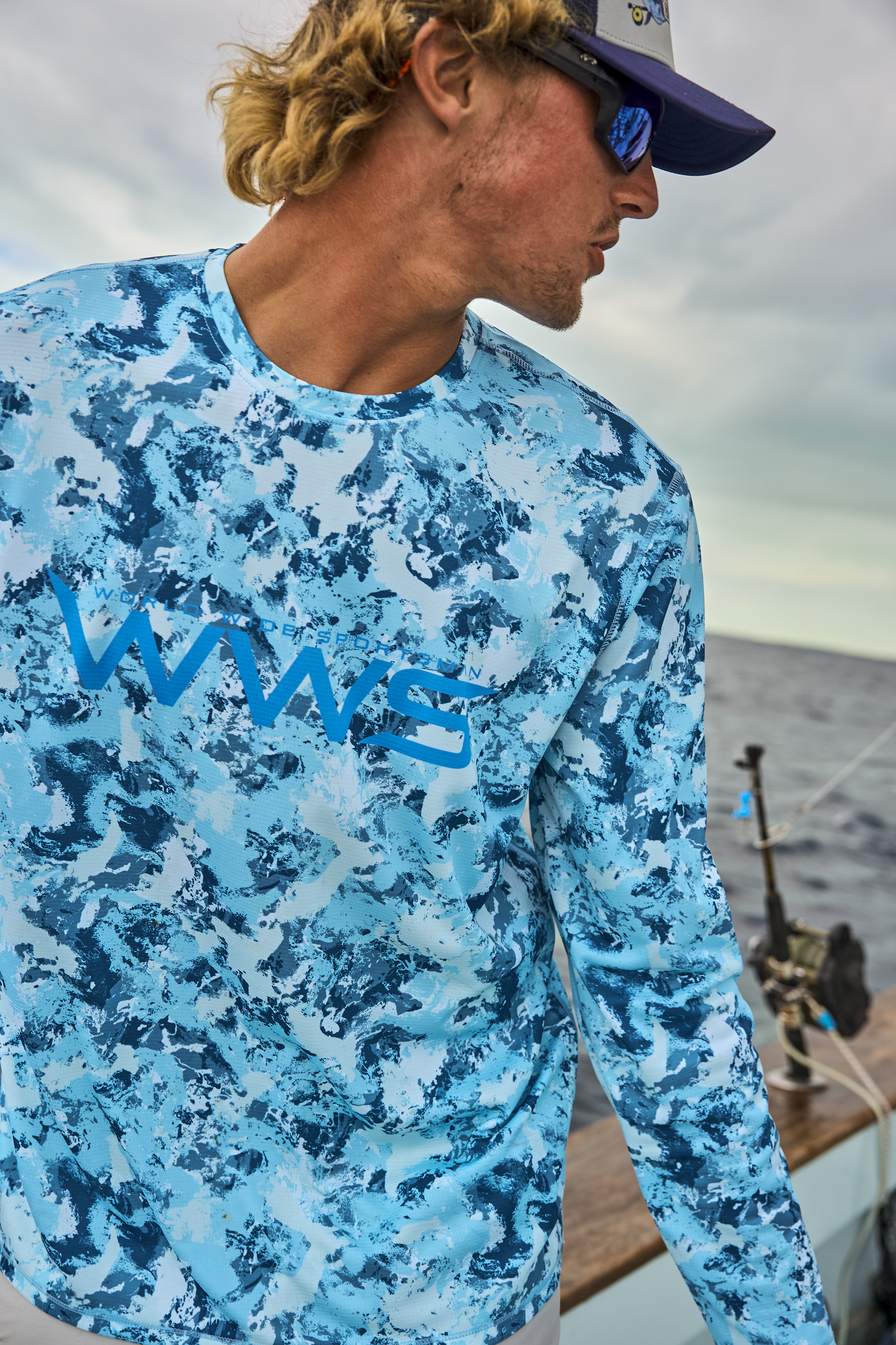 Image of World Wide Sportsman 3D Cool Long-Sleeve Casting Shirt - Cooling Blue Water Camo