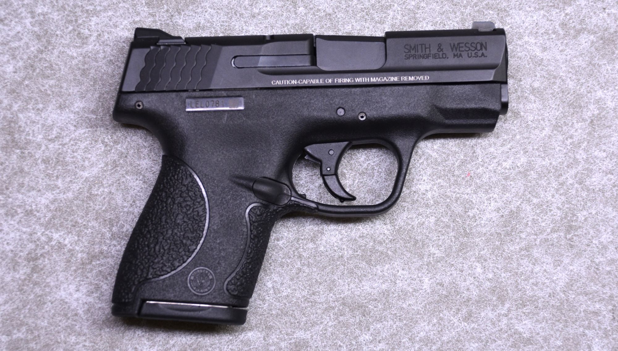 Smith & Wesson ~ M&P9 Shield ~ 9mm Luger - Bass Pro Shops