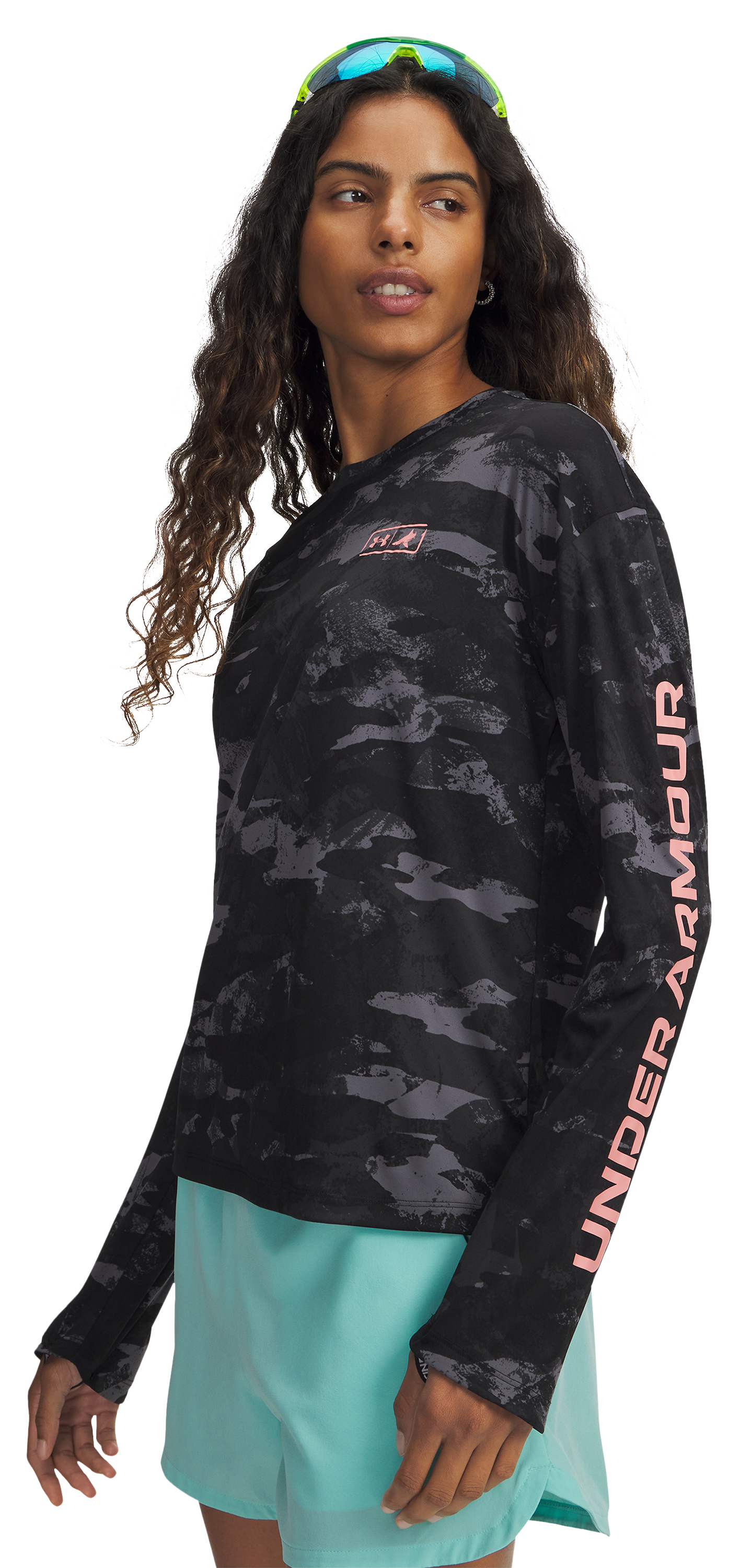 Image of Under Armour BlacktipH Fish Elite Crew-Neck Long-Sleeve Shirt - Black - L