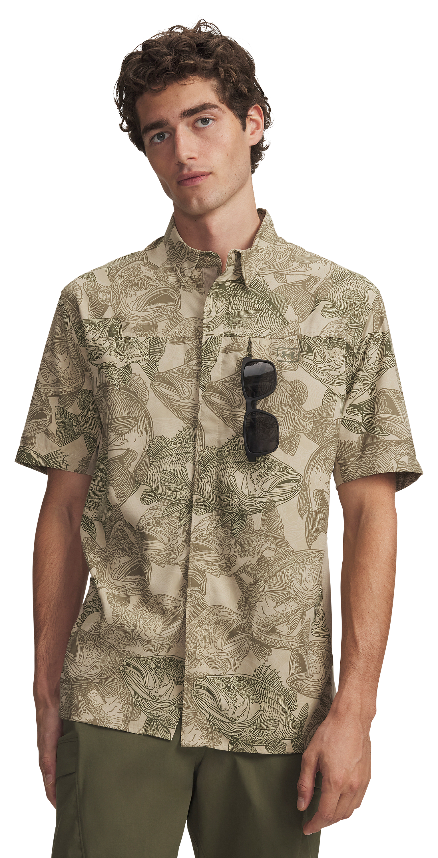 Image of Under Armour Shorebreak Hybrid Printed Woven Short-Sleeve Button-Down Shirt - Desert Sand
