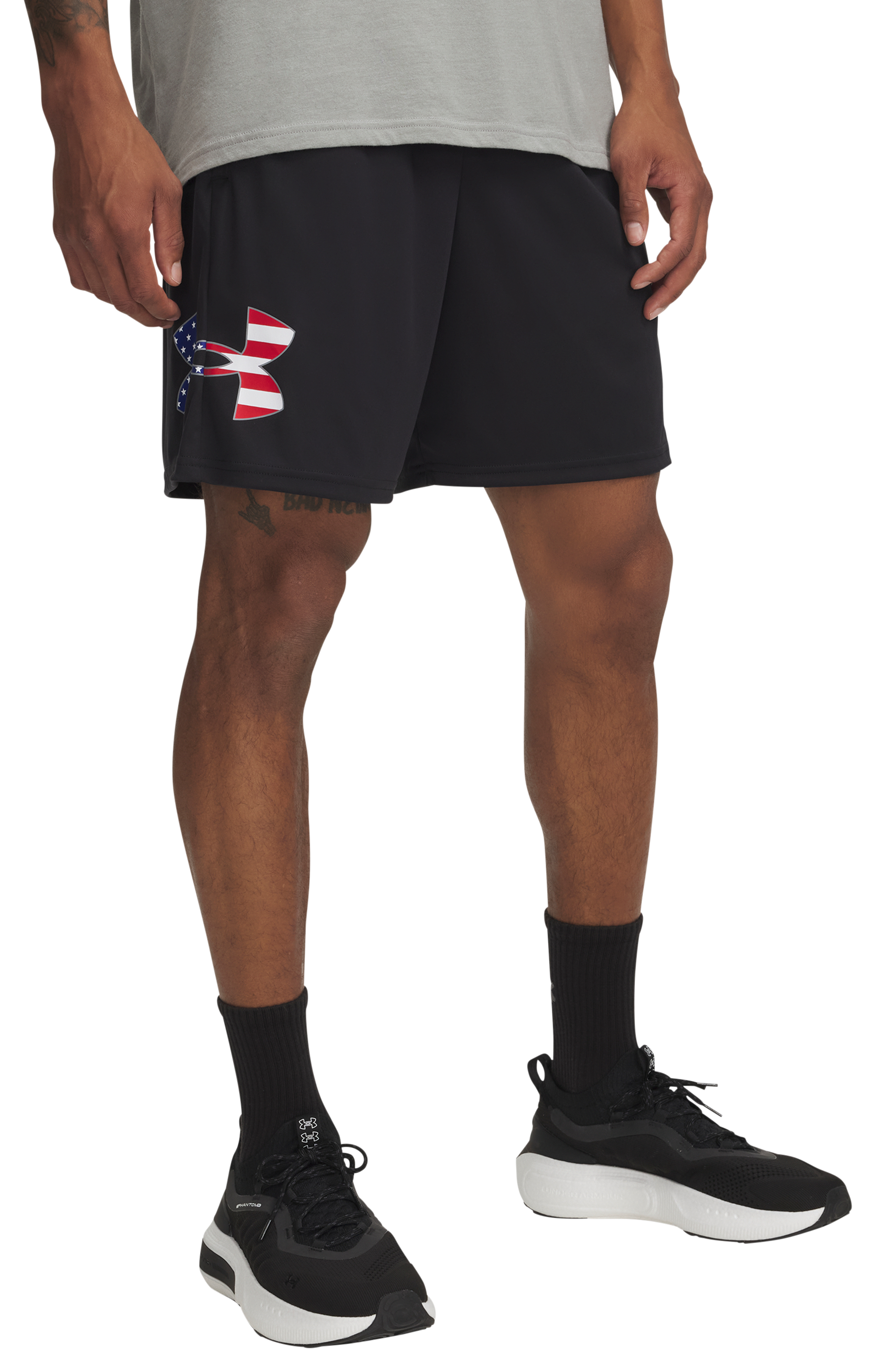 Image of Under Armour Freedom Tech Shorts - Black