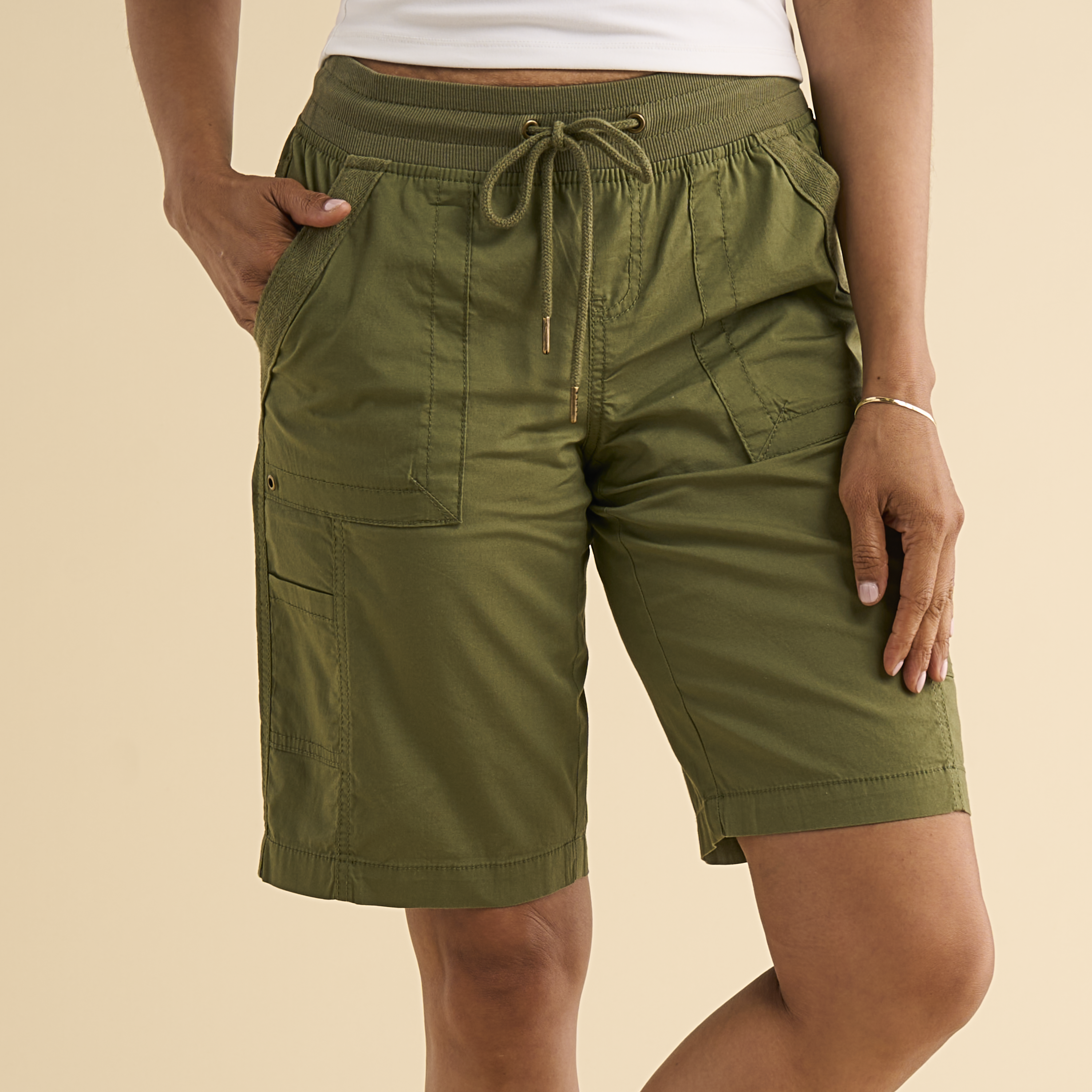 Image of Natural Reflections Honey Creek Bermuda Long Shorts - Olivine