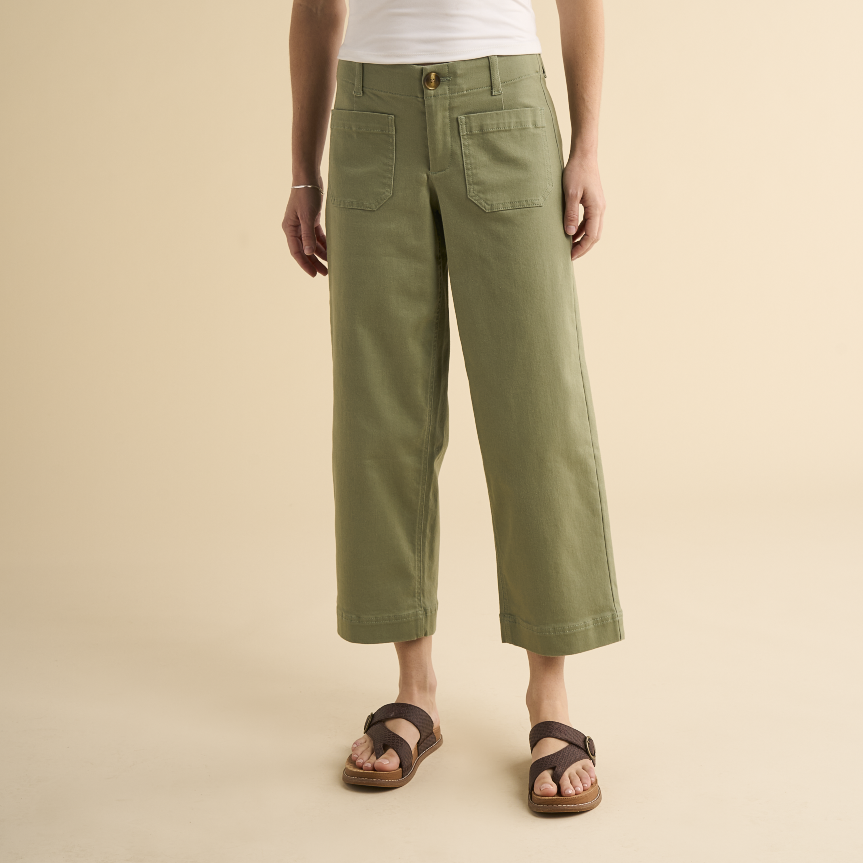 Image of Natural Reflections Driftwood Cropped Pants - Hedge Green