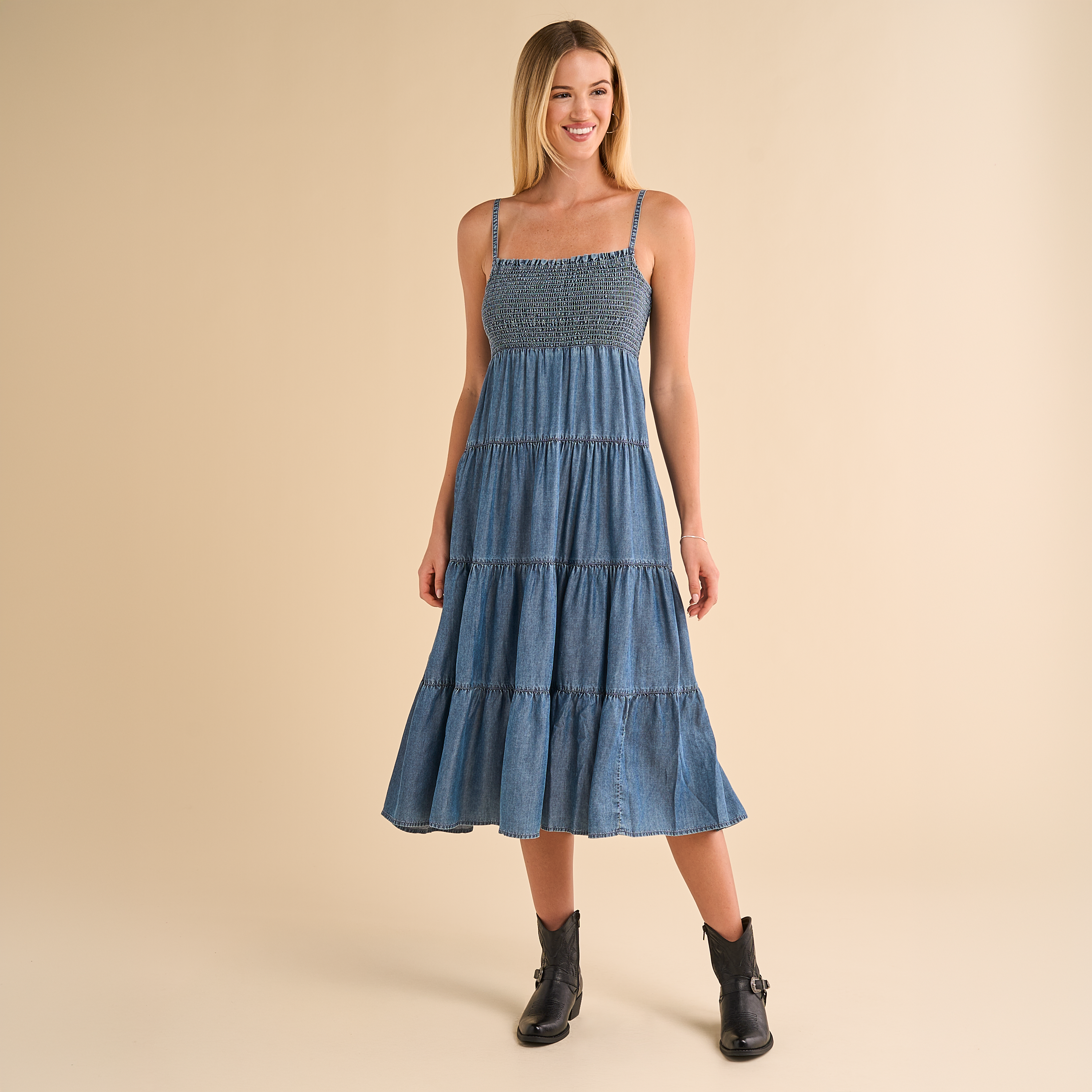 Image of Natural Reflections Chambray Maxi Dress - Medium Wash