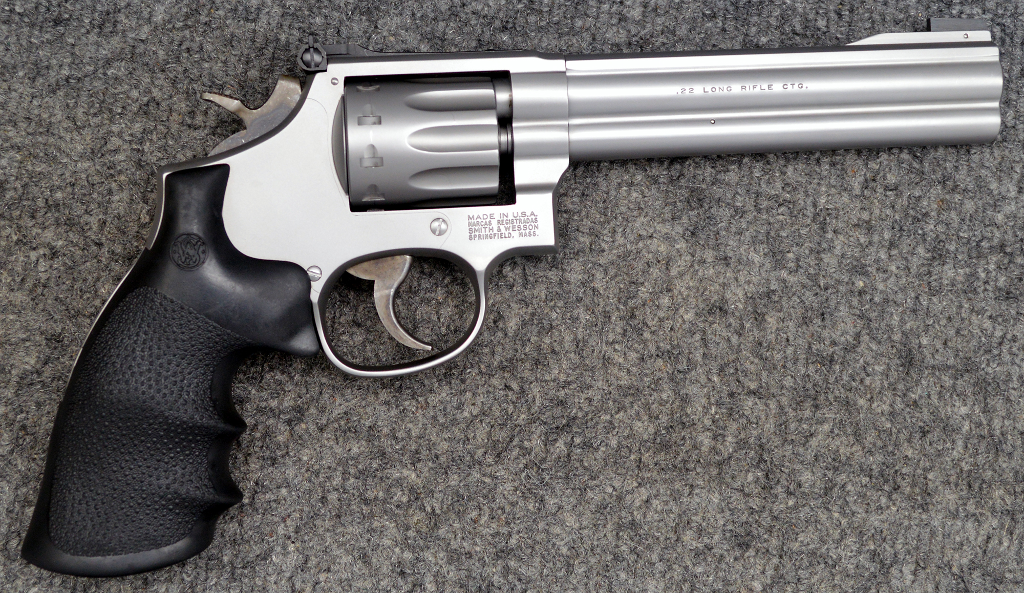 S&W ~ 617-2 ~ .22 LR - Bass Pro Shops