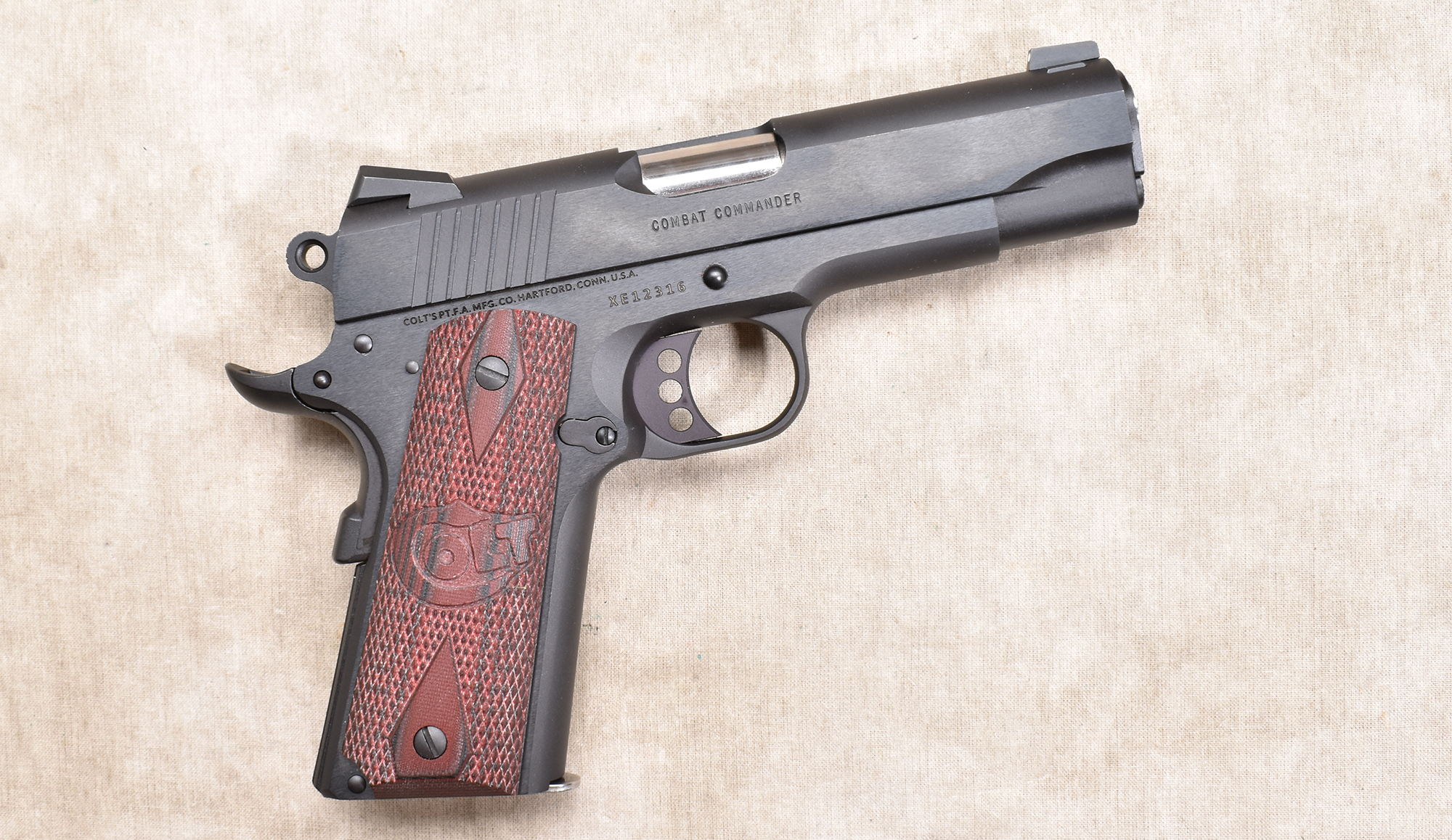 Image of COLT ~ COMBAT COMMANDER ~ .45 AUTO