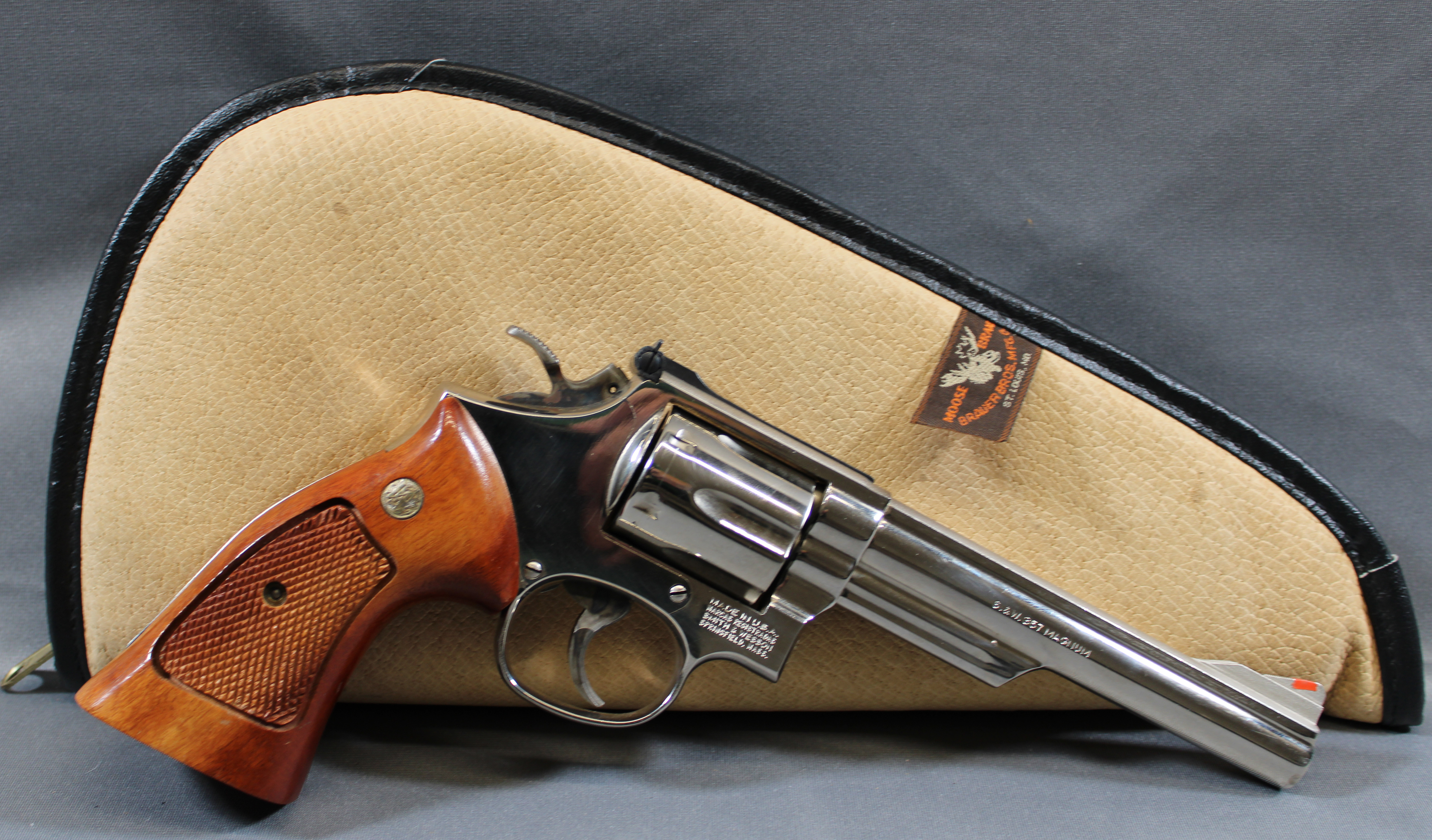 Smith & Wesson ~ 19-5 ~ .357 Magnum - Bass Pro Shops