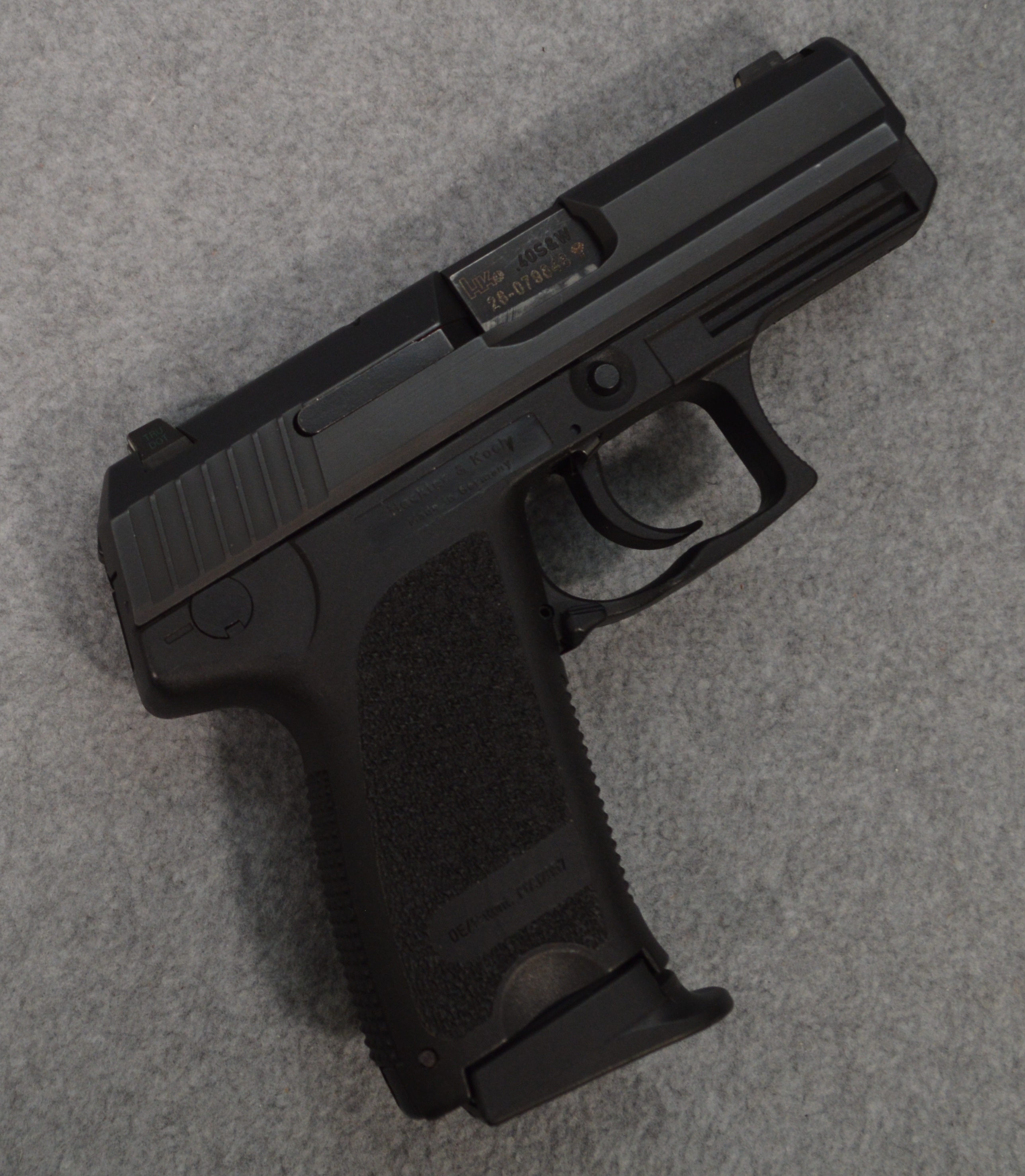 Image of Heckler & Koch ~ USP Compact ~ .40 S&W