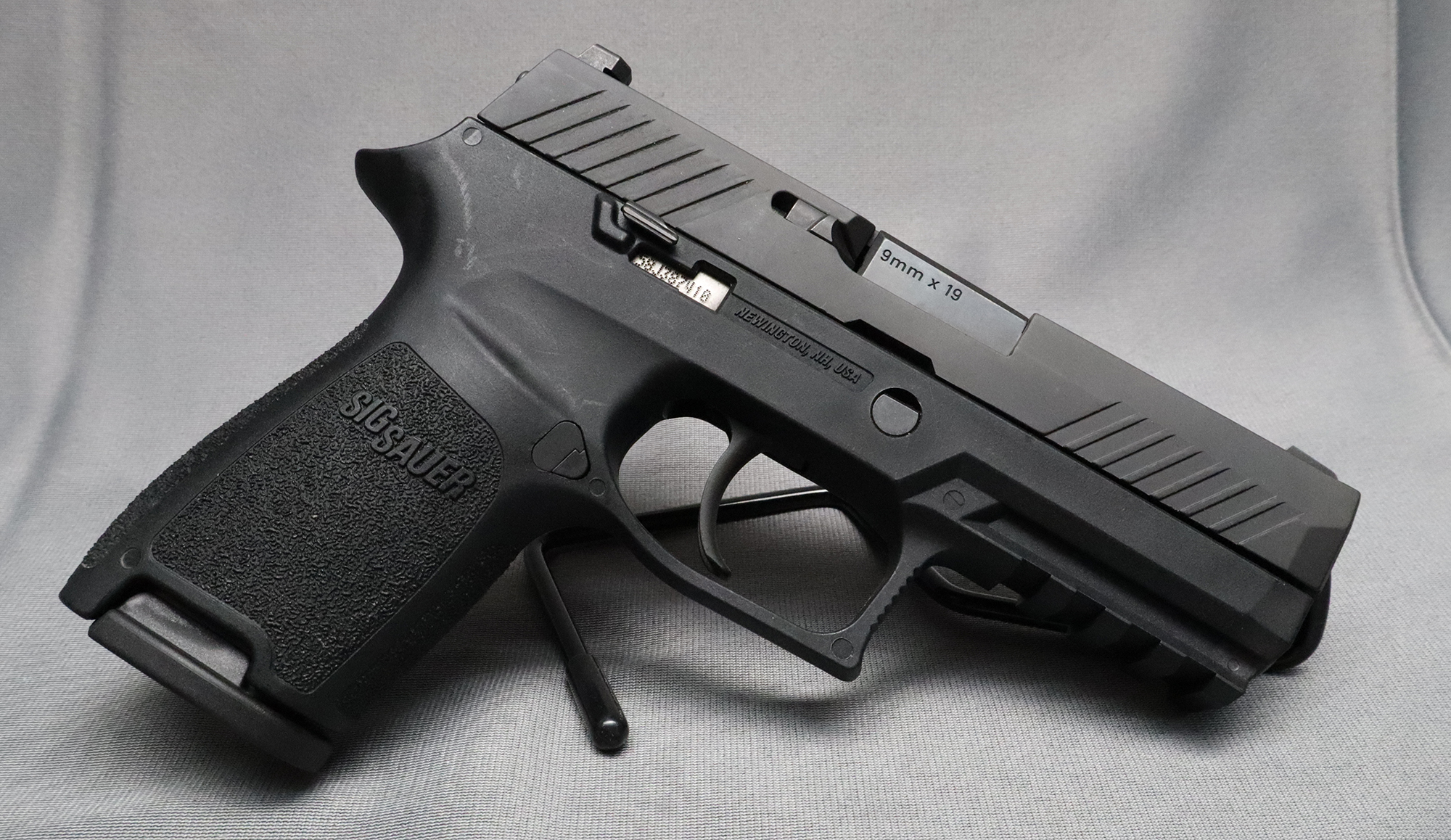 Sig Sauer ~ P320 ~ 9MM Luger - Bass Pro Shops