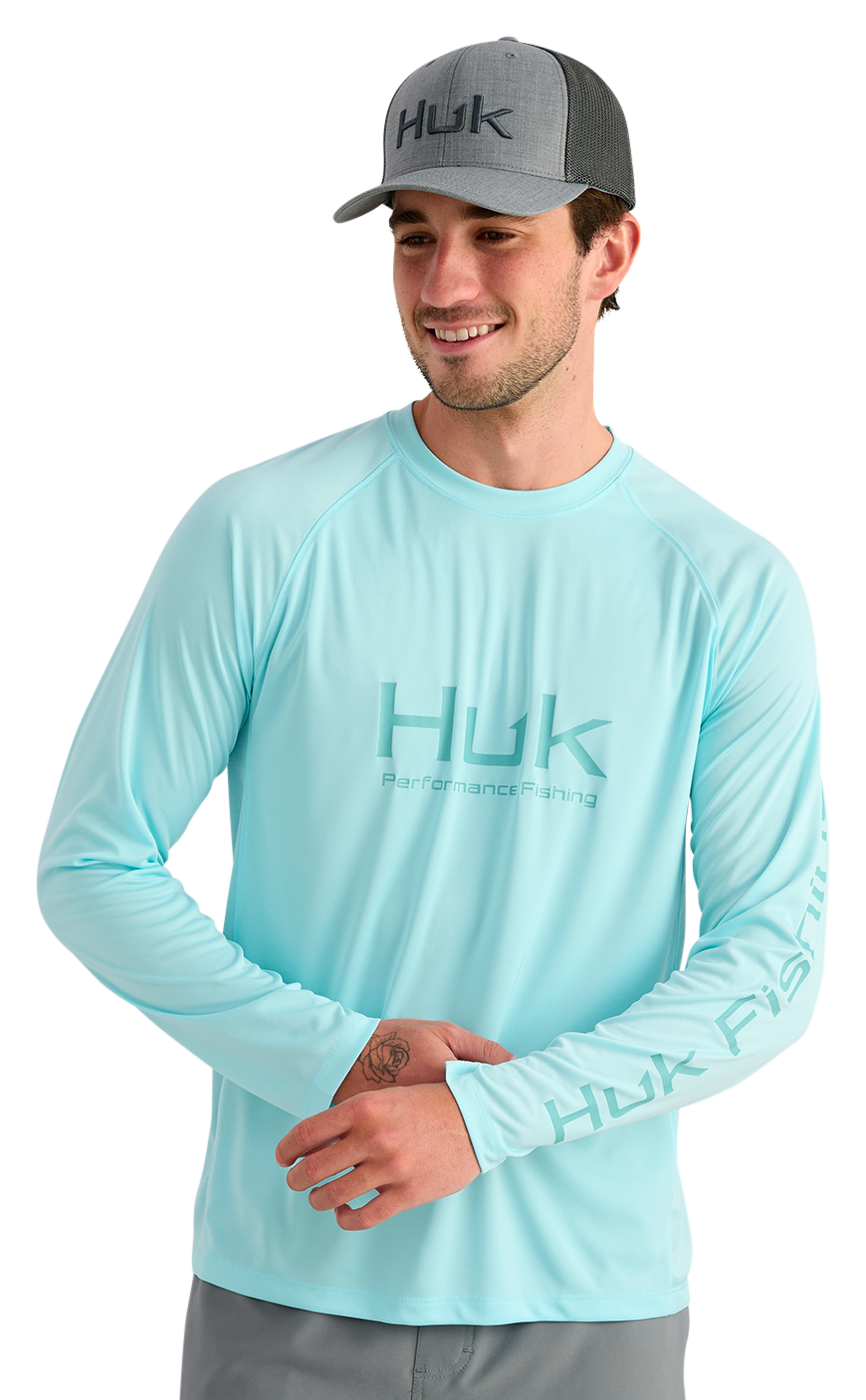 Image of Huk Vented Pursuit Logo Graphic Long-Sleeve Shirt - Caicos