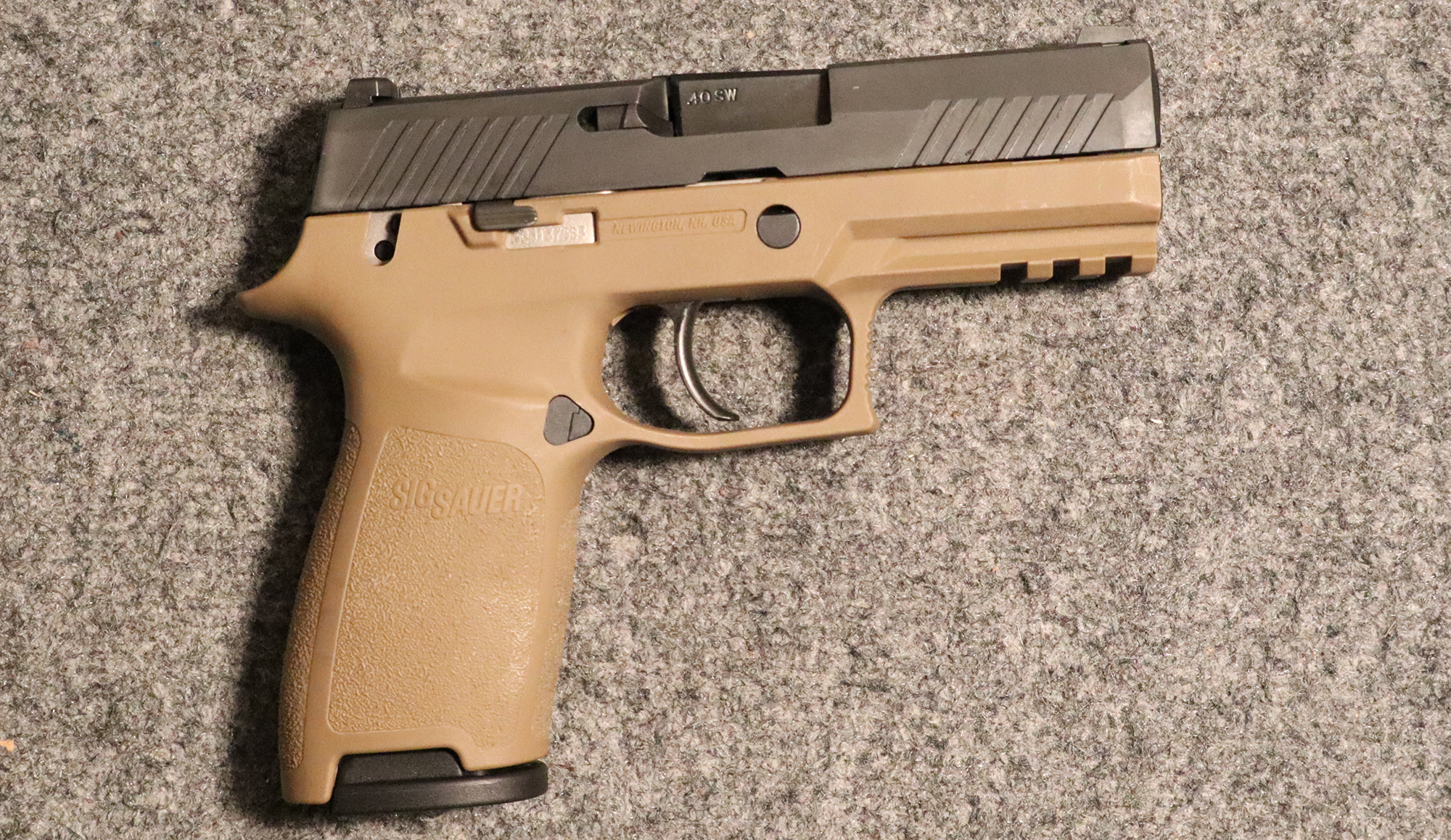 Image of Sig Sauer ~ P320 ~ .40 S&W