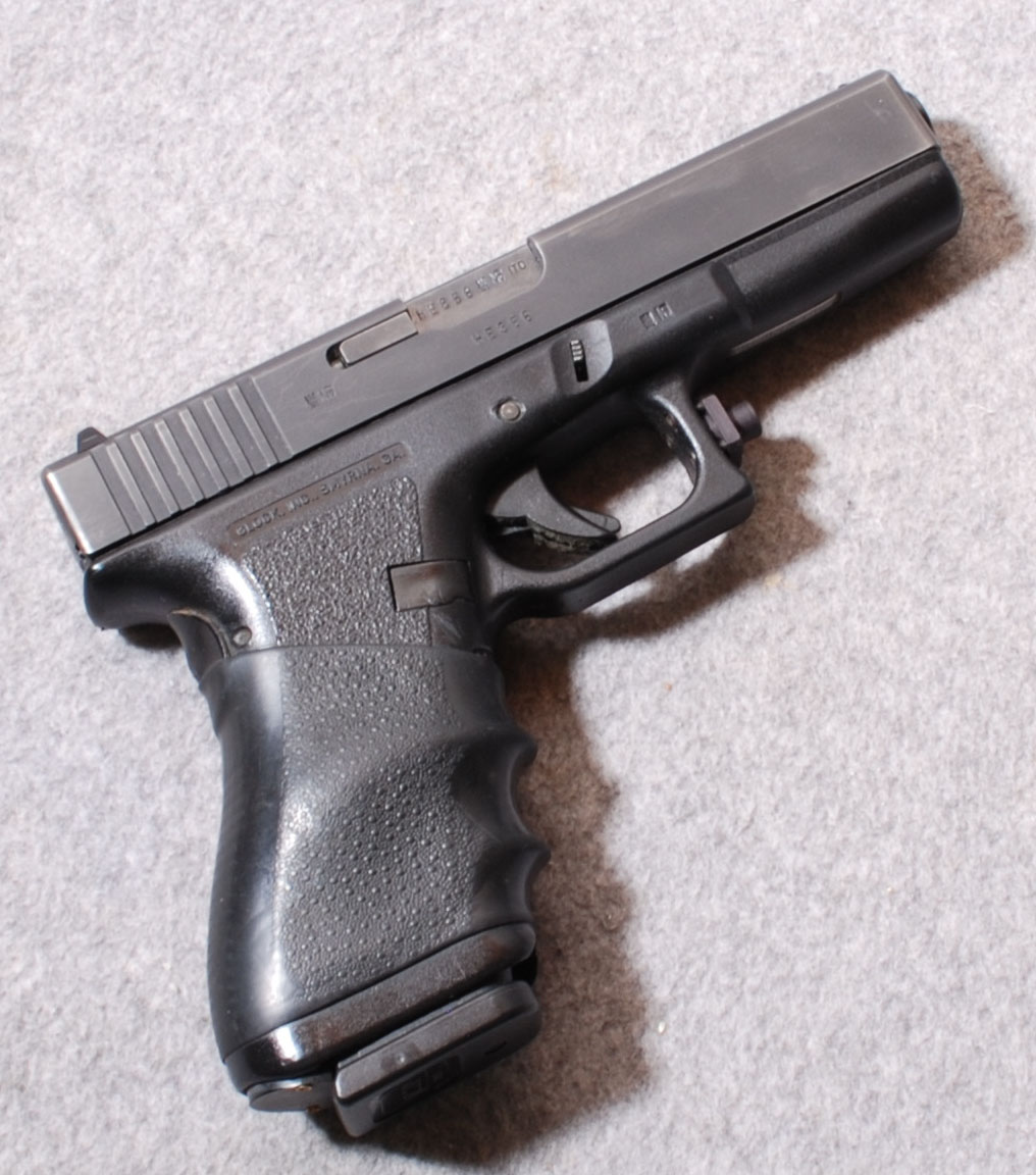Glock ~ 17 ~ 9MM - Bass Pro Shops