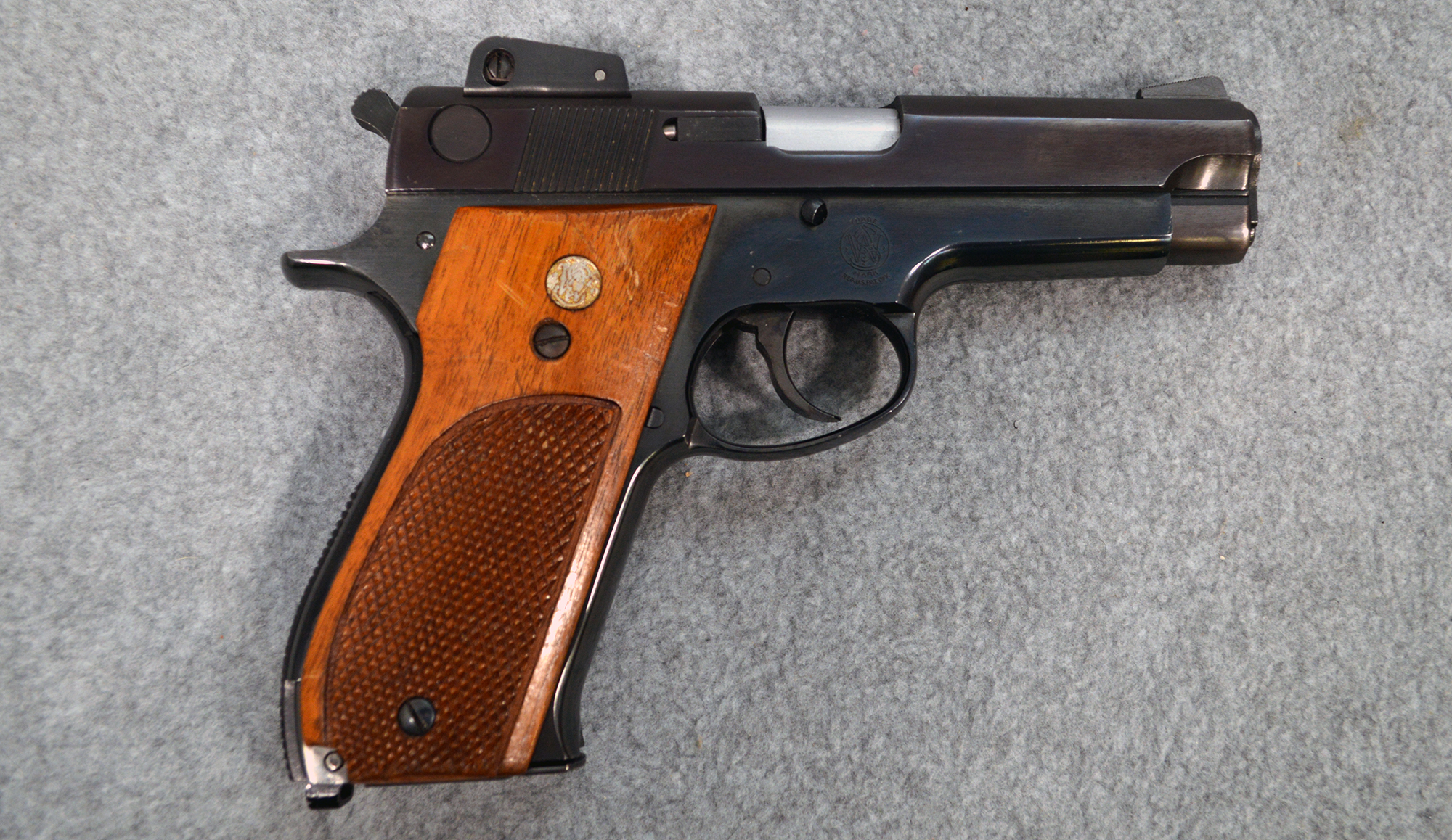 Image of Smith & Wesson ~ 539 ~ 9 mm Luger