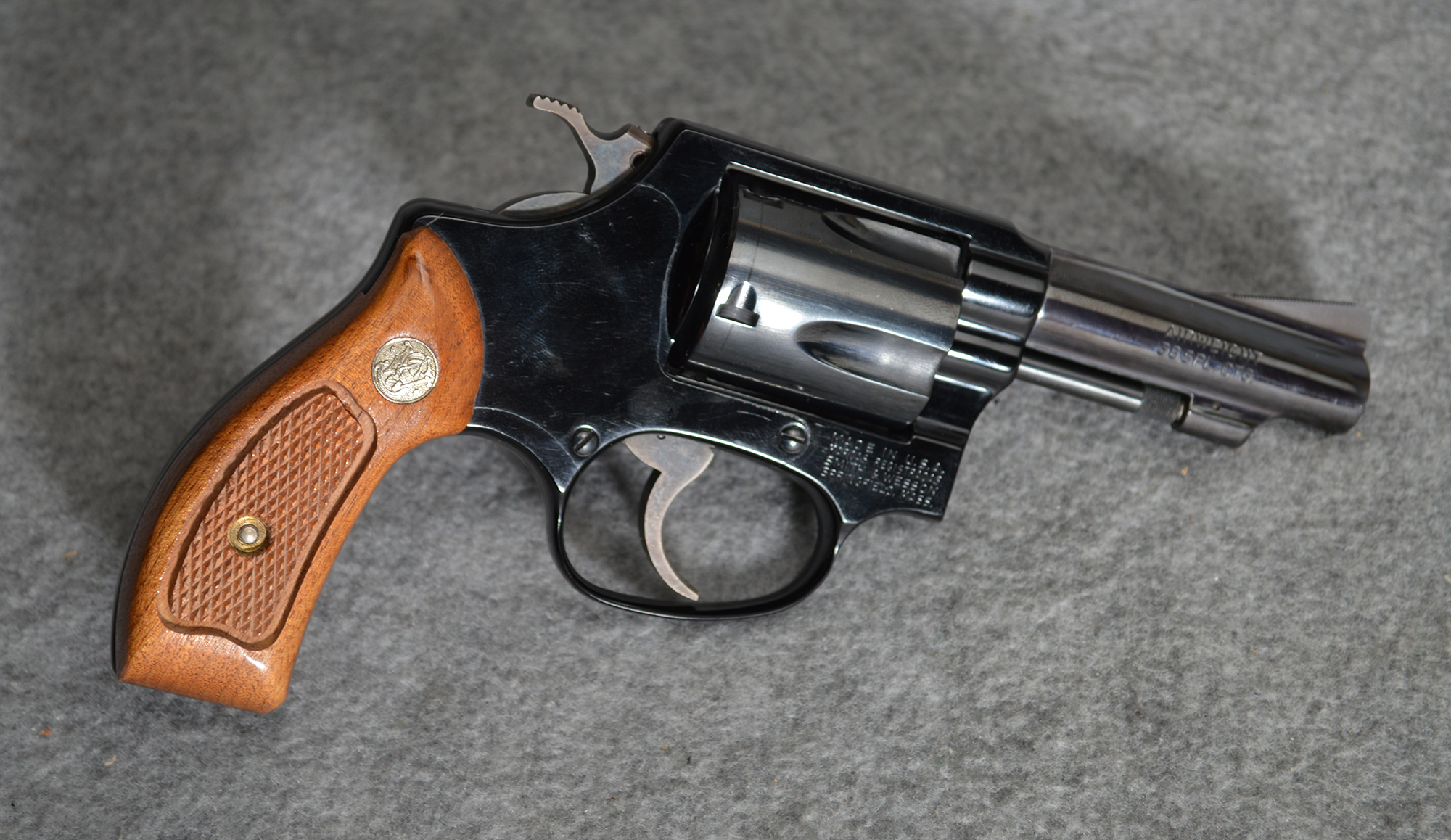 Image of Smith & Wesson ~ 37 ~ 38 Special