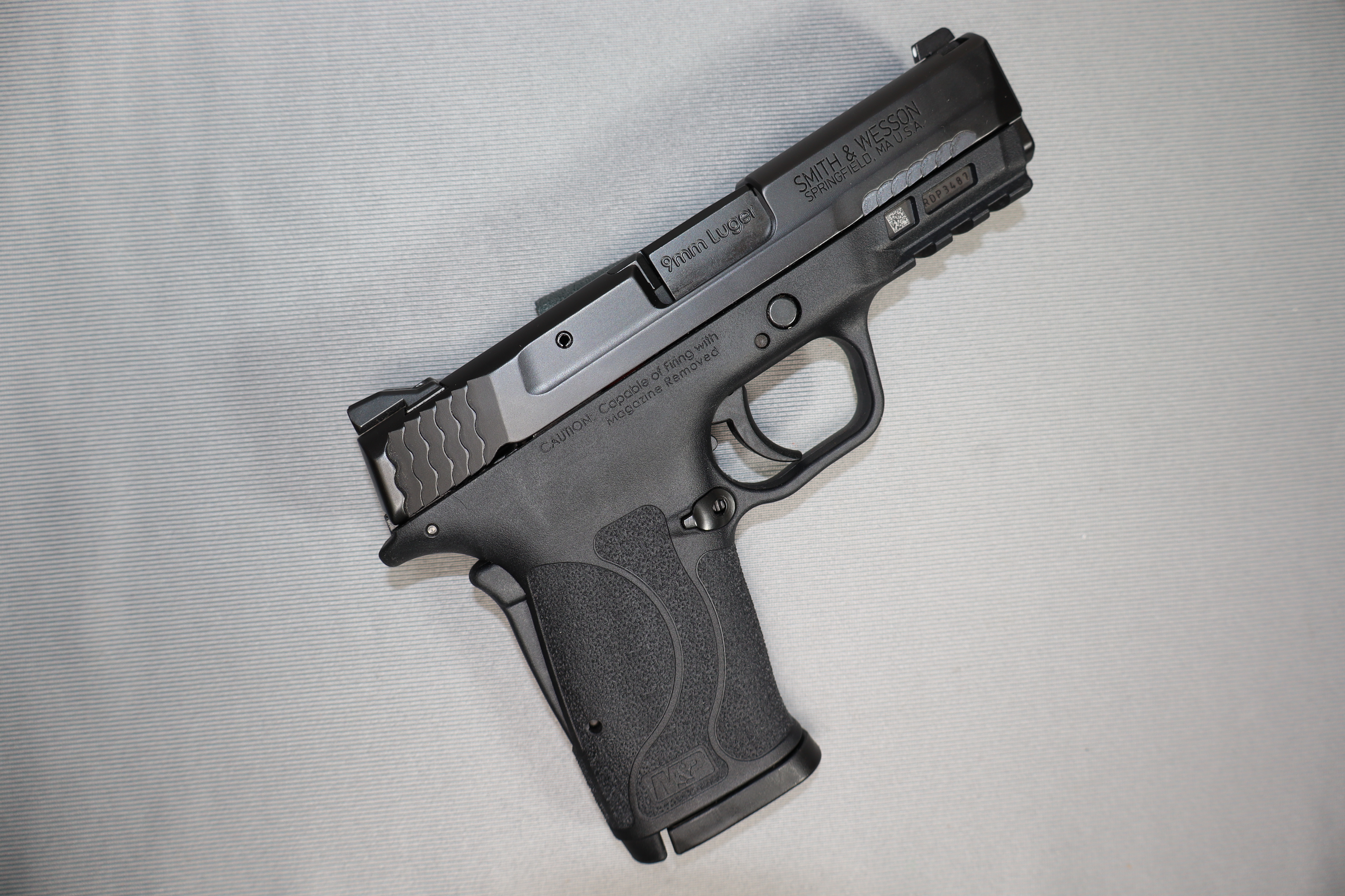 Smith & Wesson ~ M&P 9 Shield EZ ~ 9mm Luger - Bass Pro Shops