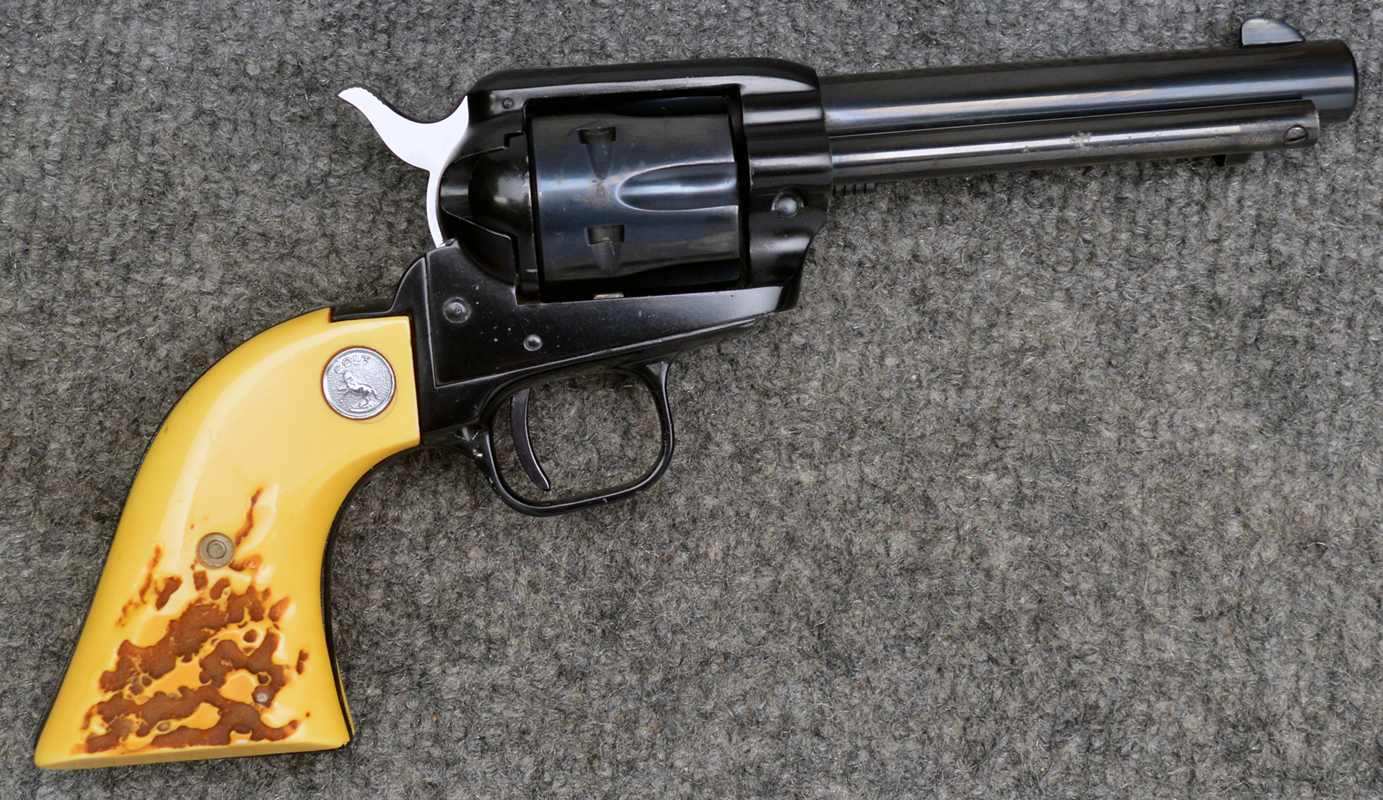 Colt ~ Frontier Scout '62 ~ .22 Mag - Bass Pro Shops