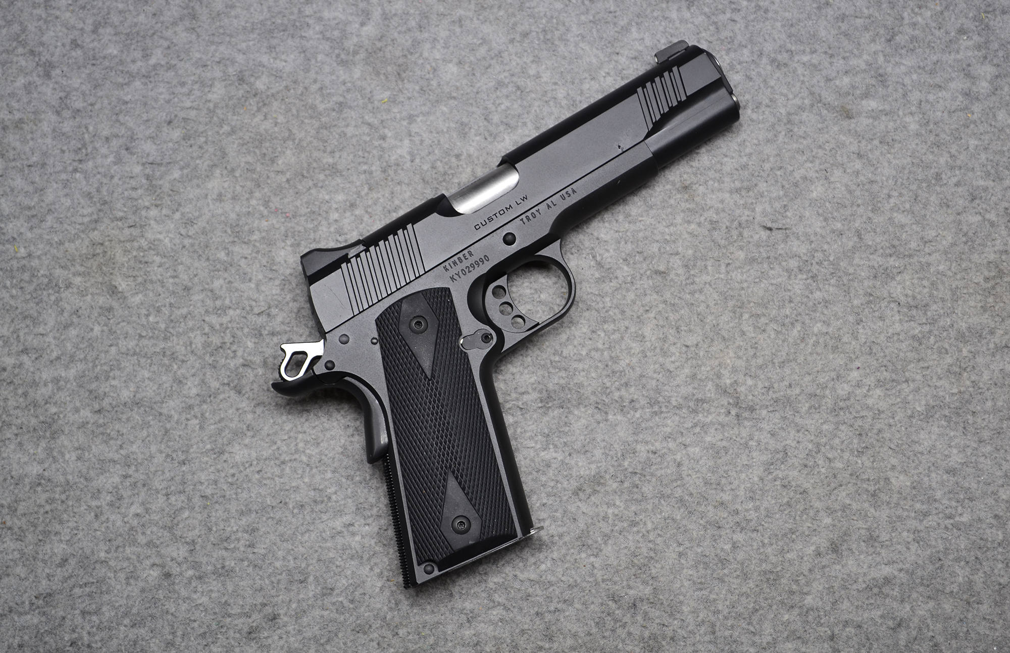 Kimber Custom LW - Bass Pro Shops