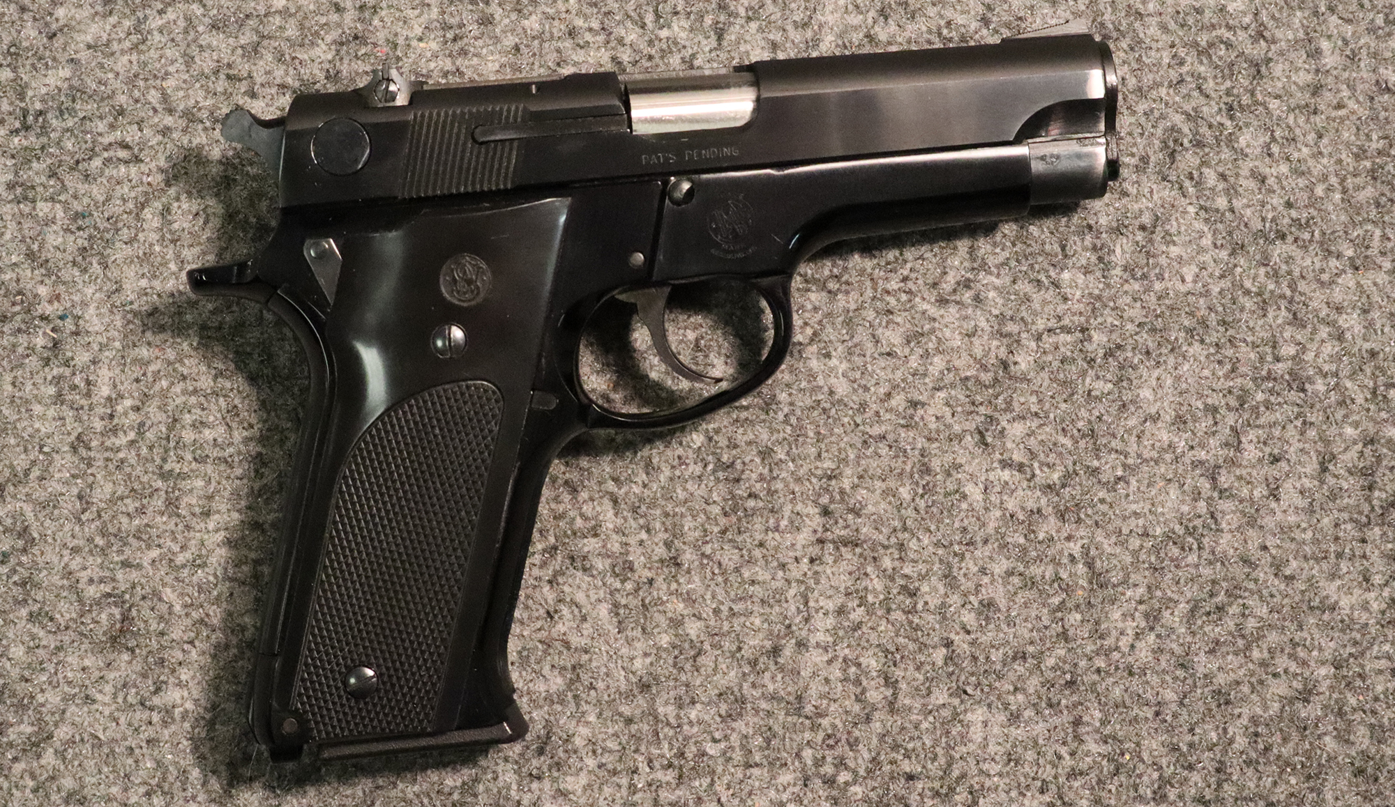 Image of Smith & Wesson ~ 59 ~ 9mm Luger (SKU: 4541546)